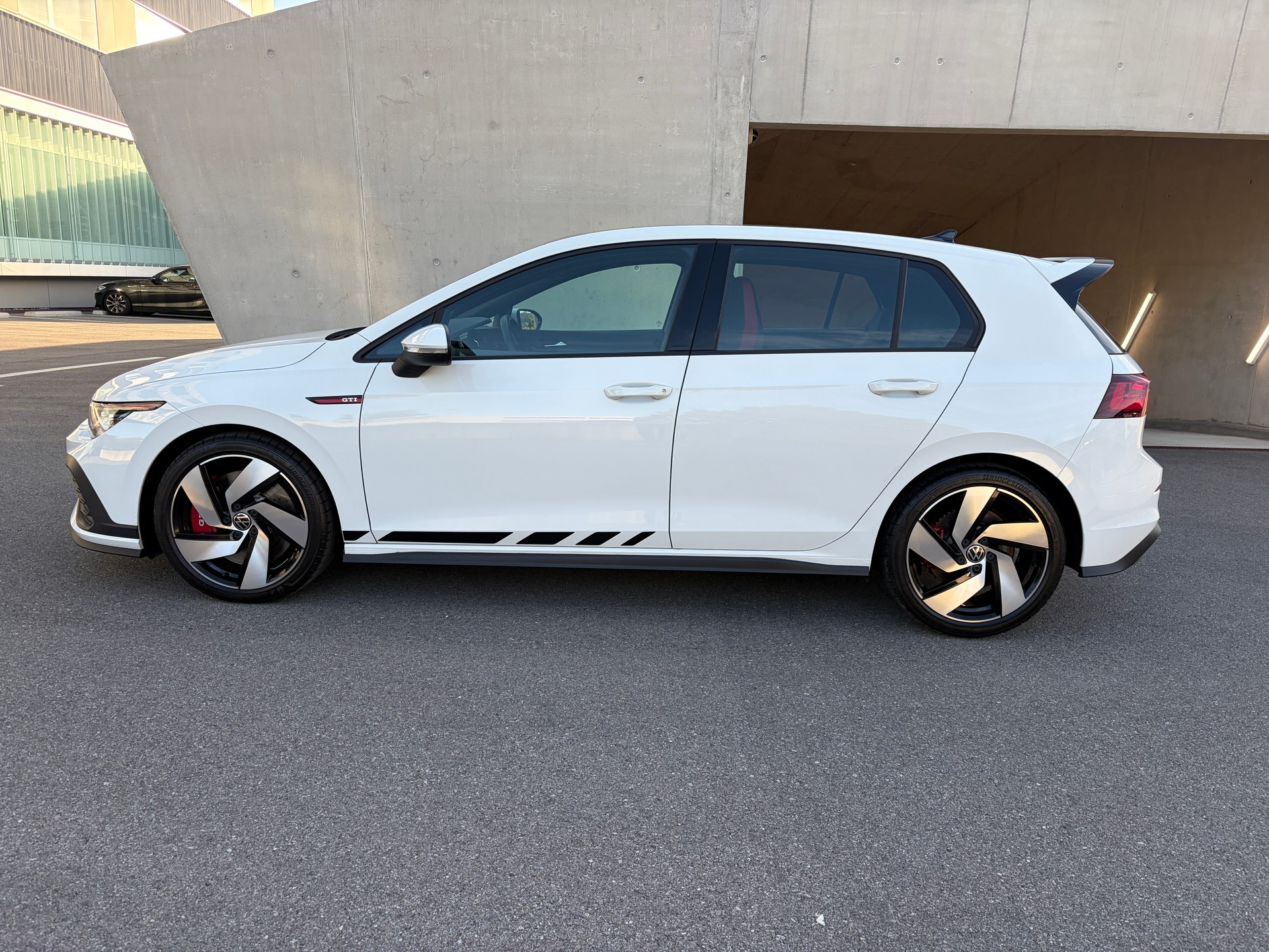 VW Golf 2.0 TSI GTI Clubsport DSG-image-3