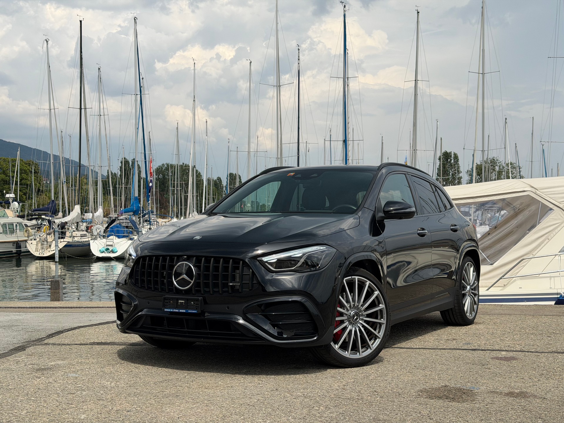 MERCEDES-BENZ GLA 35 AMG 4Matic-image-4