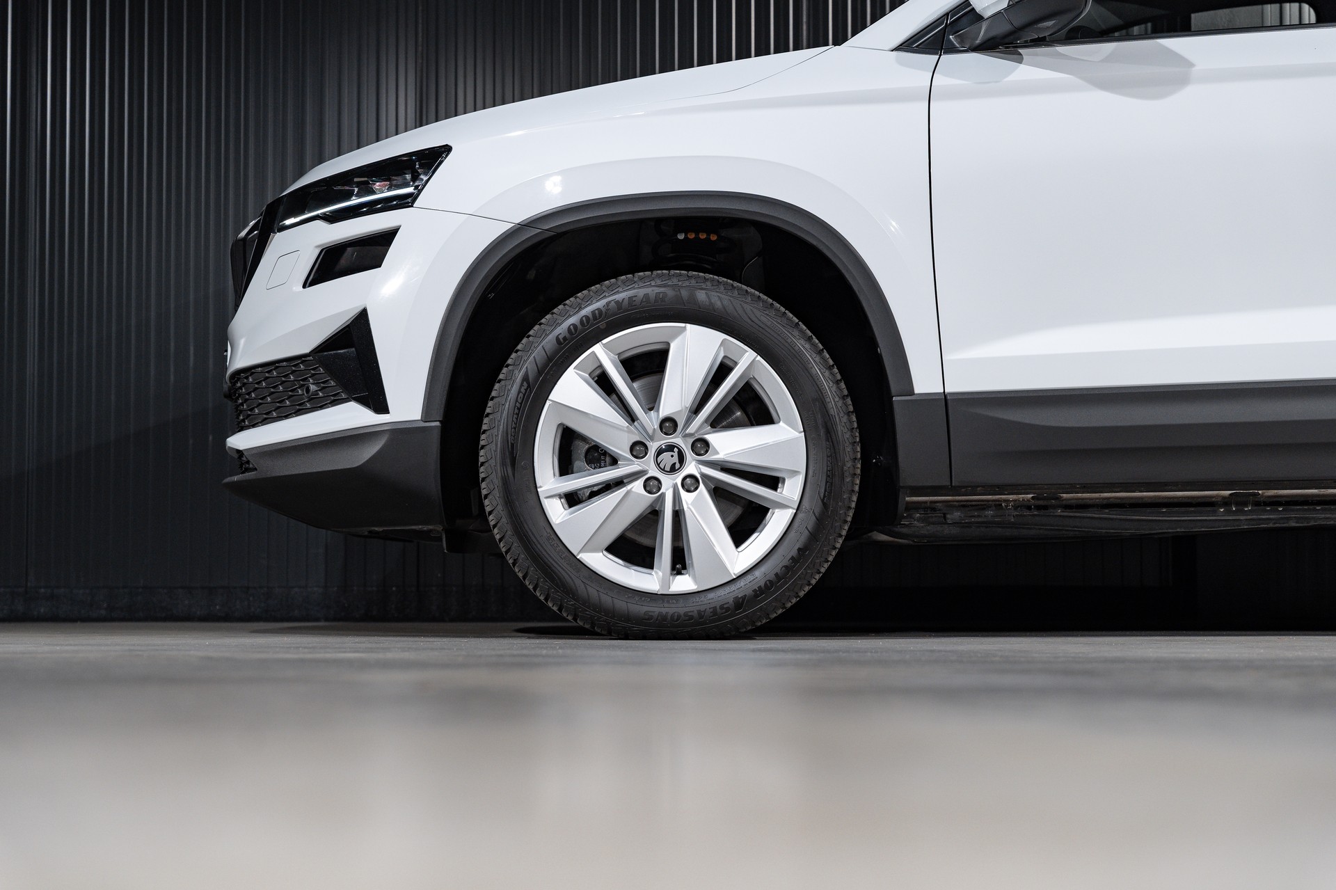 SKODA Karoq 1.5 TSI Top Selection DSG-image-21