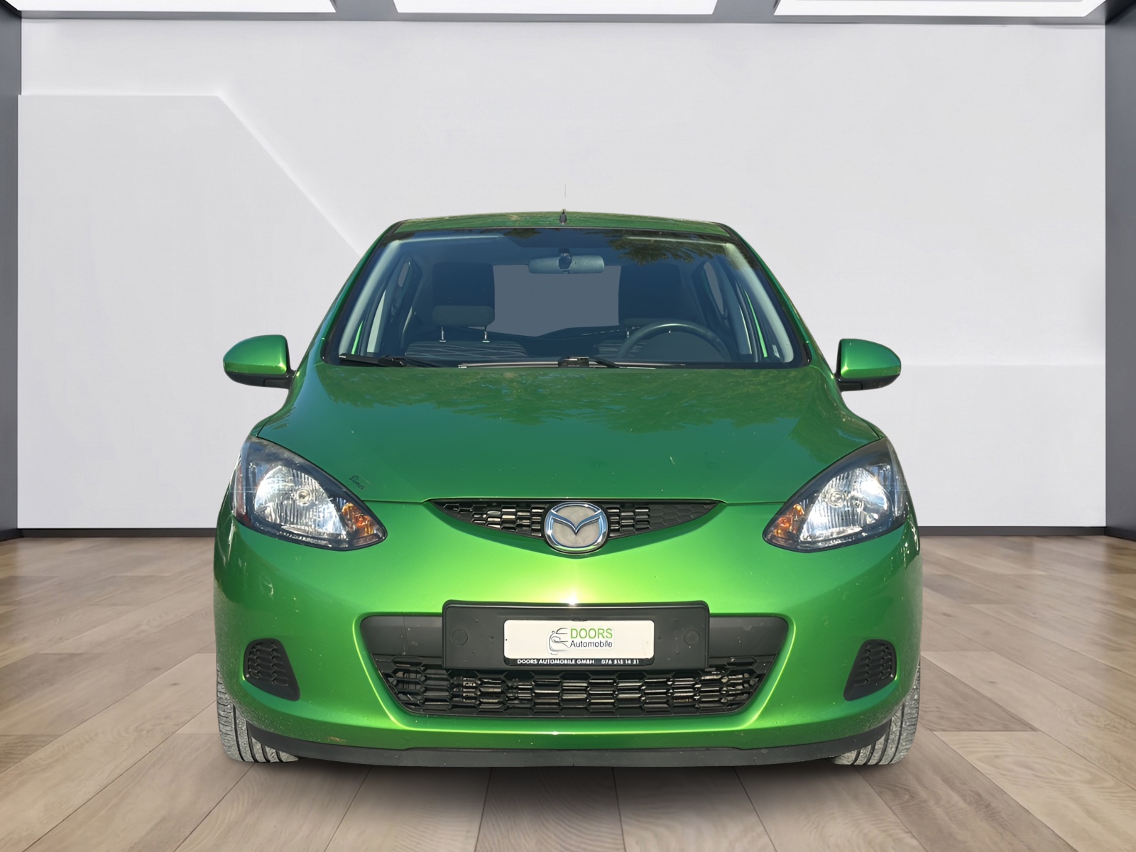 MAZDA 2 1.3i 16V Exclusive-showroom-element-1