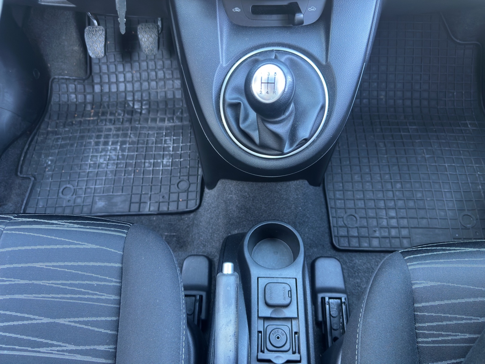MAZDA 2 1.3i 16V Exclusive-image-14