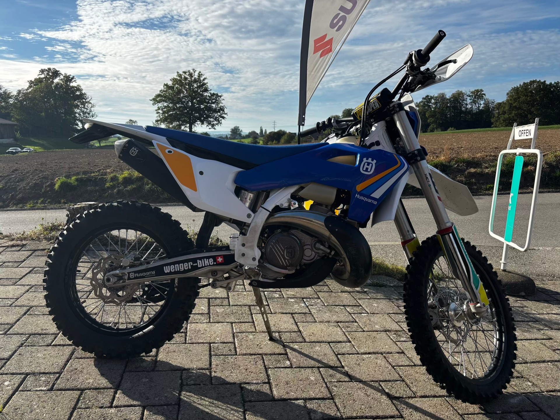 HUSQVARNA 250 i TE 2T-image-0