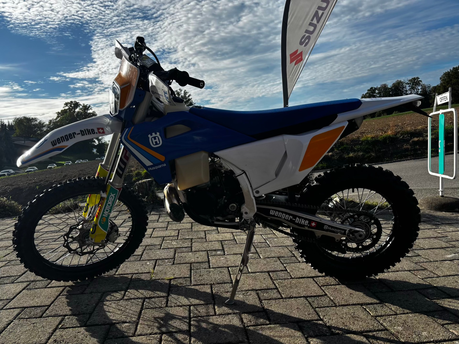 HUSQVARNA 250 i TE 2T-image-1