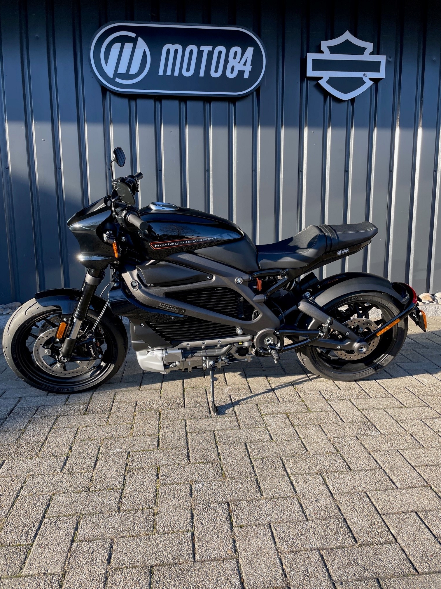 HARLEY-DAVIDSON Live Wire-image-3