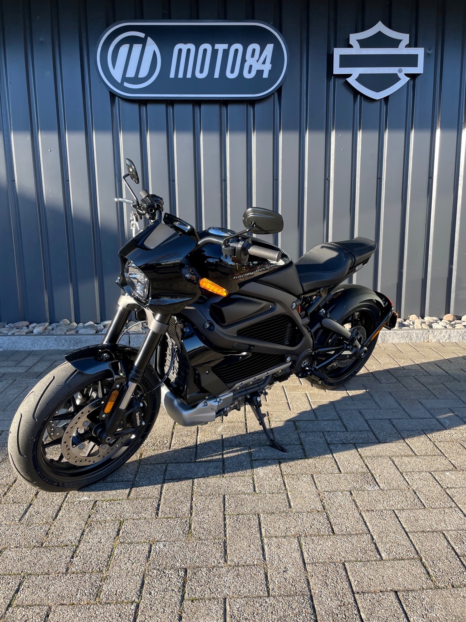 HARLEY-DAVIDSON Live Wire-image-2