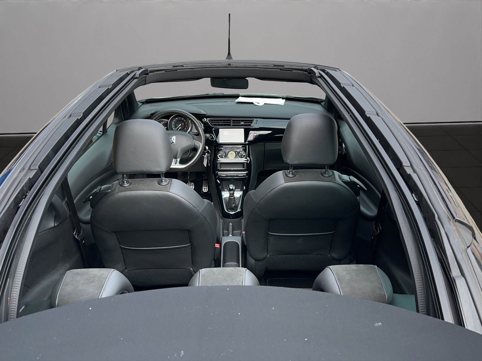DS AUTOMOBILES DS 3 Cabrio 1.2 PureTech SO Chic-image-20