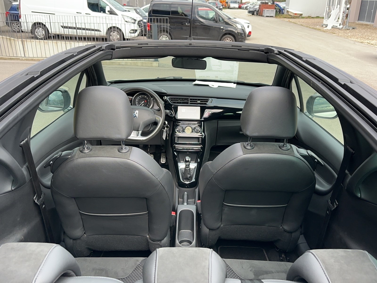 DS AUTOMOBILES DS 3 Cabrio 1.2 PureTech SO Chic-image-22