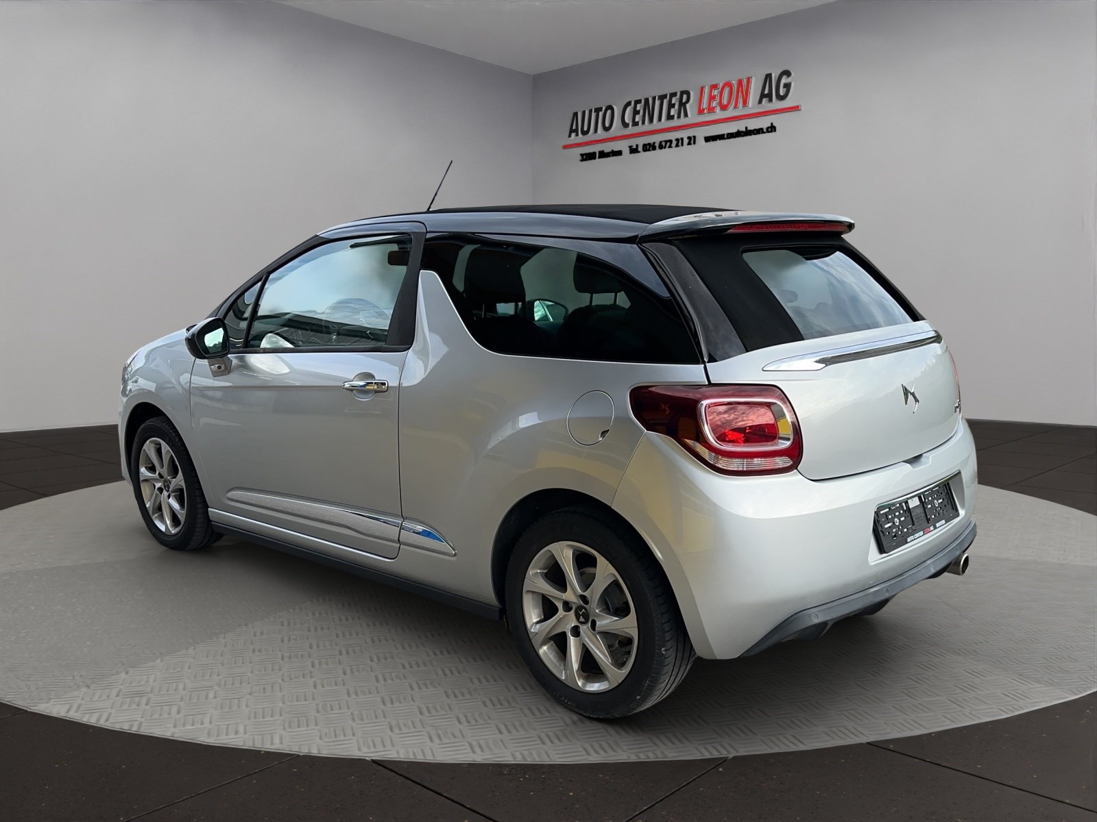 DS AUTOMOBILES DS 3 Cabrio 1.2 PureTech SO Chic-showroom-element-3
