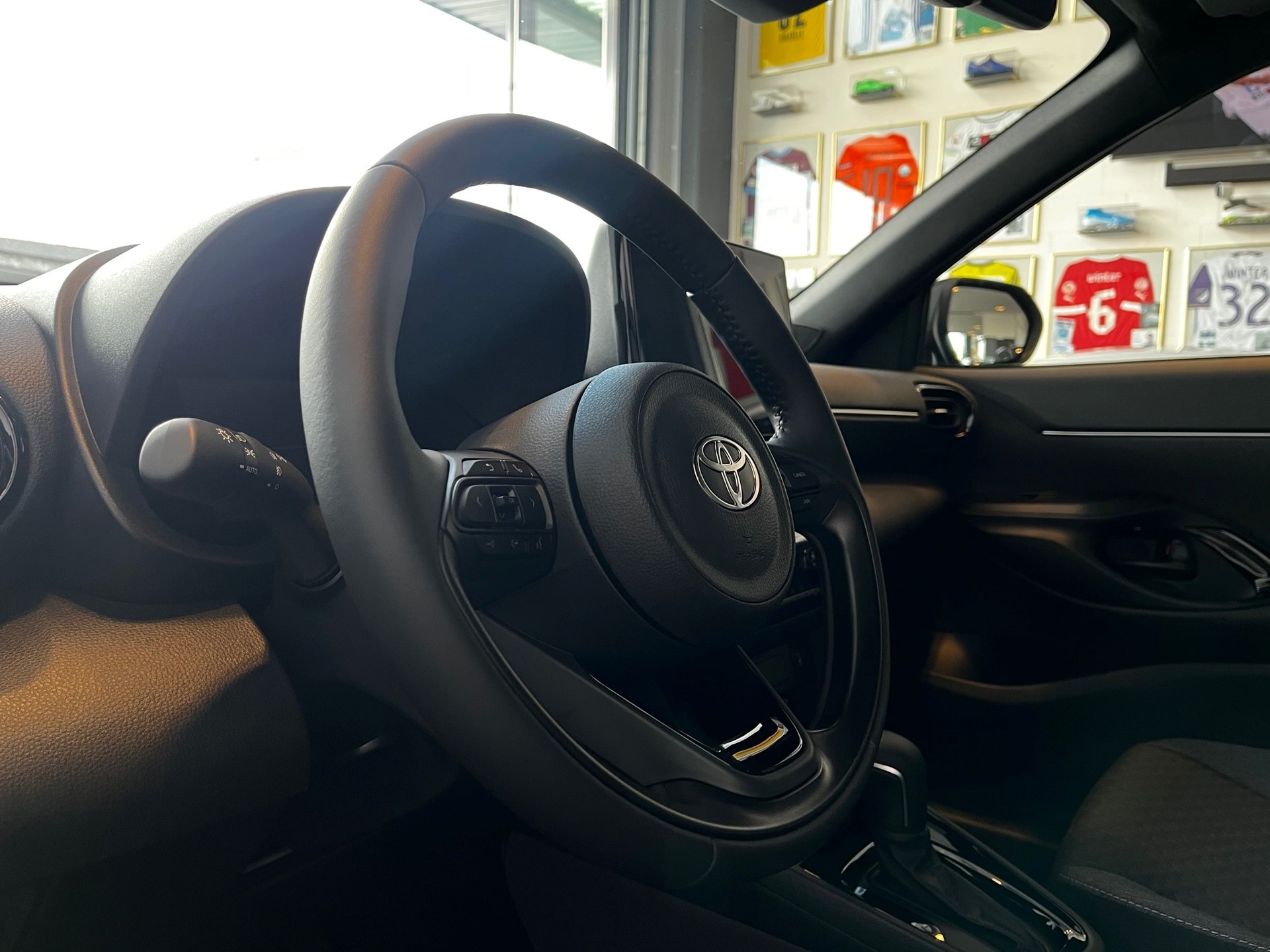 TOYOTA Yaris Cross 1.5 TEAMPLAYER-image-13