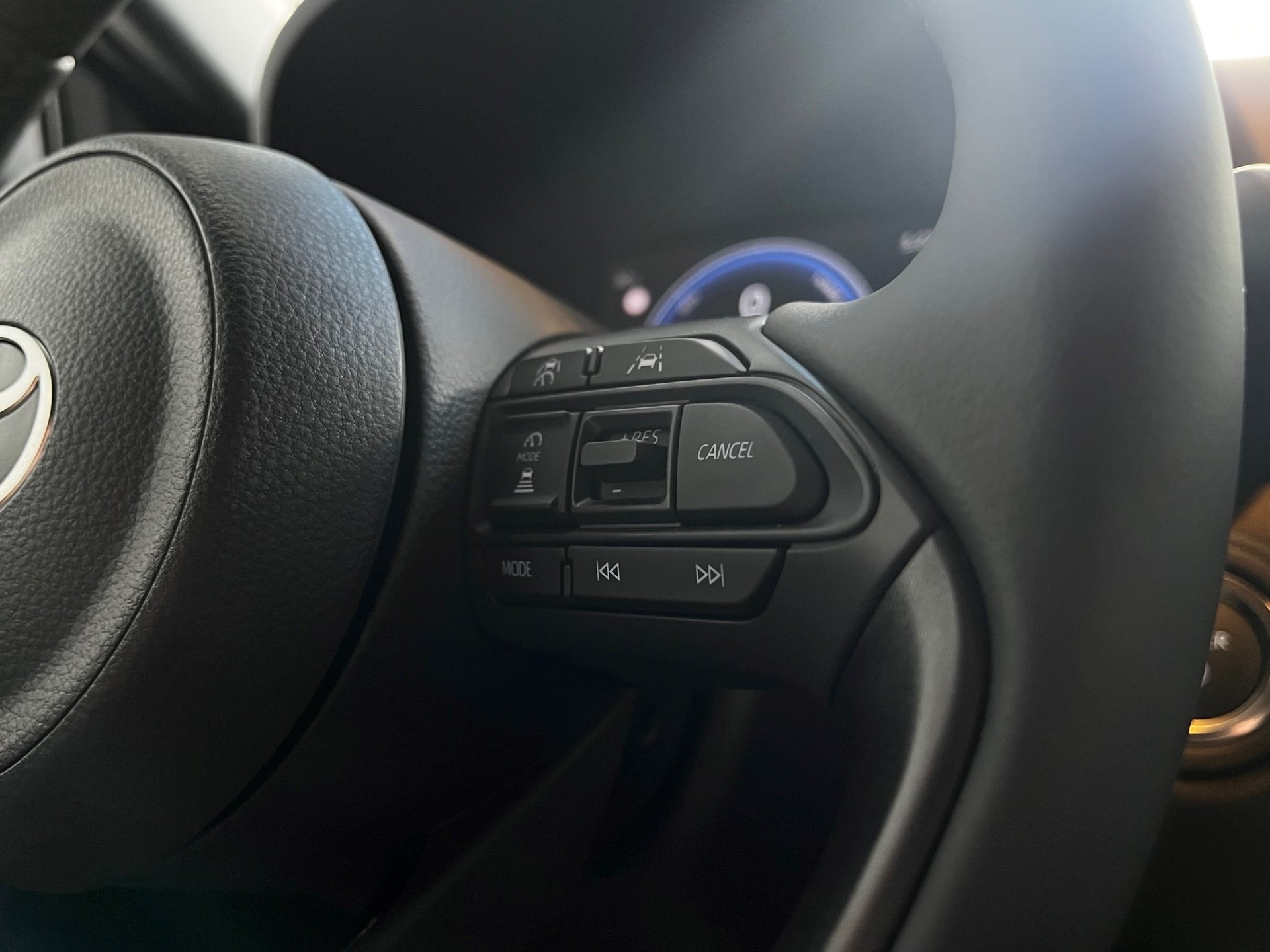 TOYOTA Yaris Cross 1.5 TEAMPLAYER-image-21