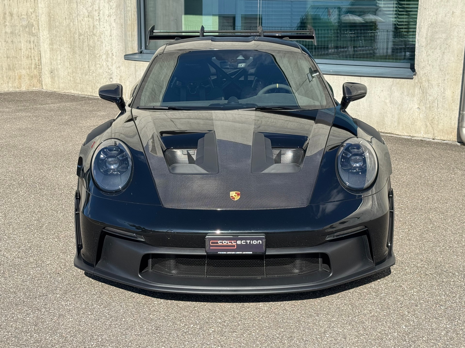 PORSCHE 911 GT3 RS-image-1