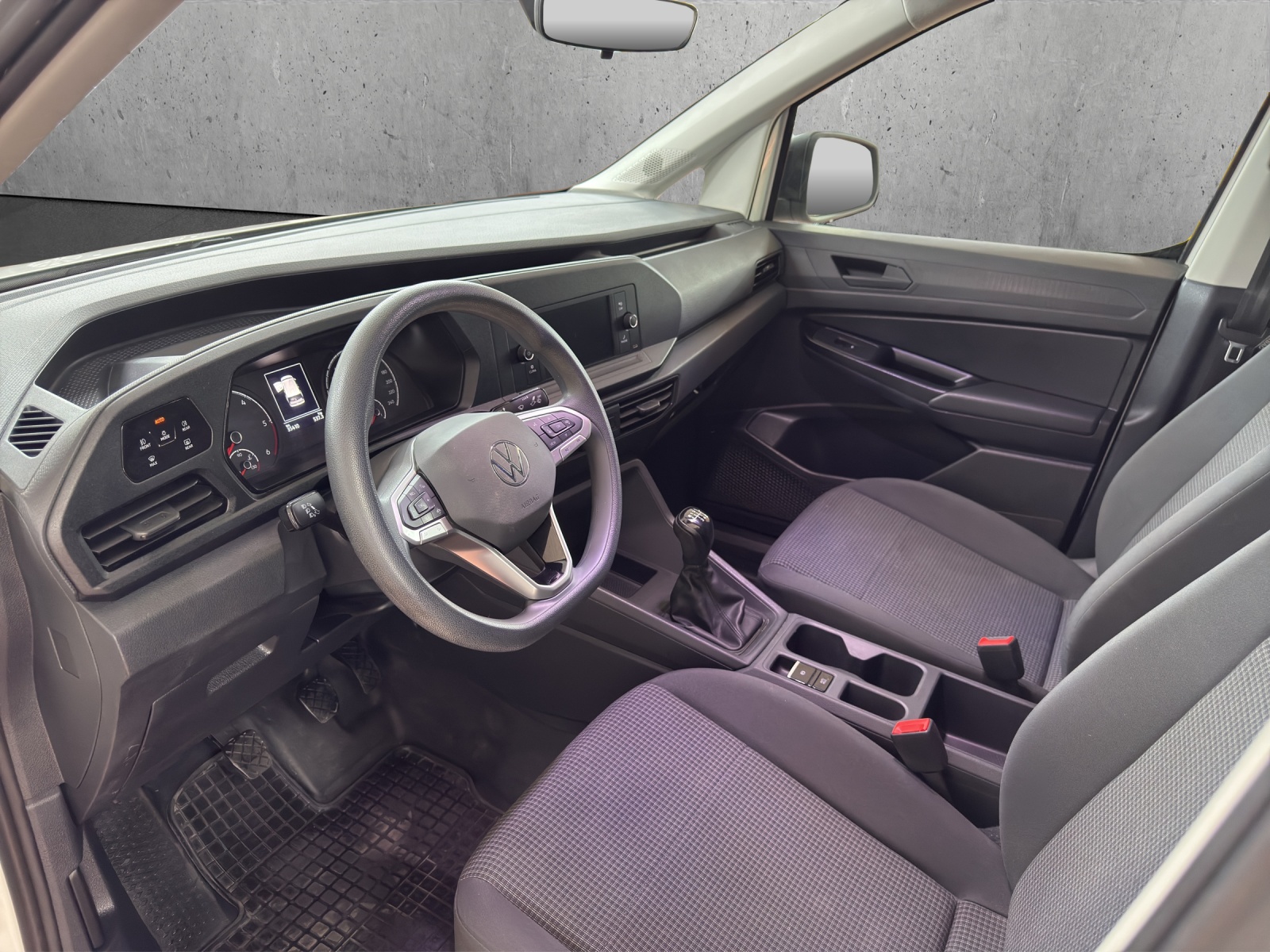 VW Caddy Cargo 2.0TDI 4Motion-image-4