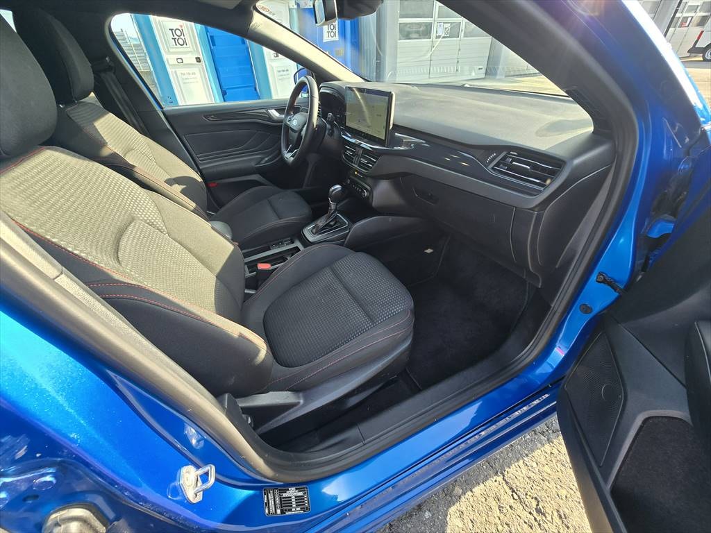 FORD Focus 1.0 MHEV ST-Line Vignale Automat-image-10