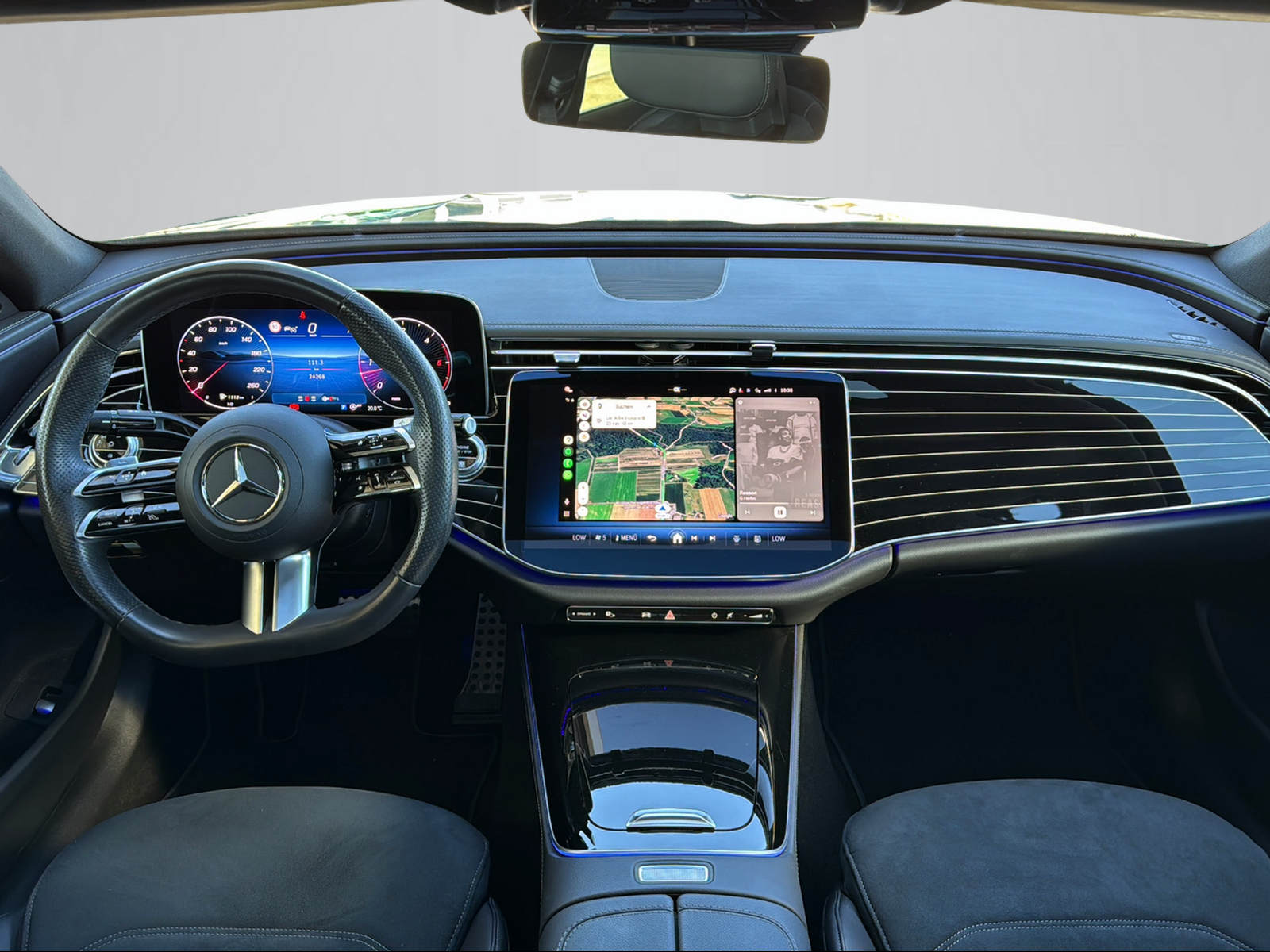 MERCEDES-BENZ E 220 d 4Matic 9G-Tronic-image-7