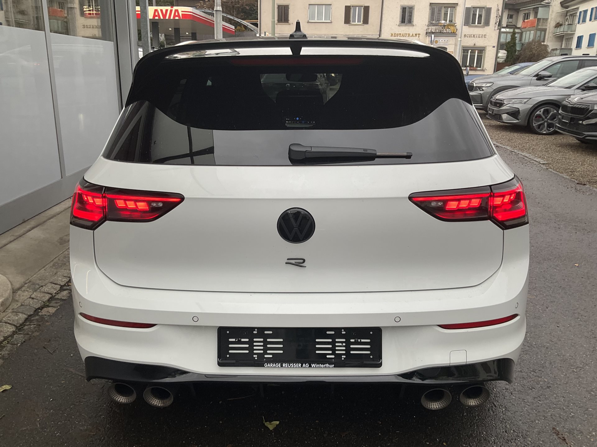VW Golf R 2.0 TSI 333 PS 4Motion R Black Edition *** AKRAPOVIC ABGAS ***-image-4