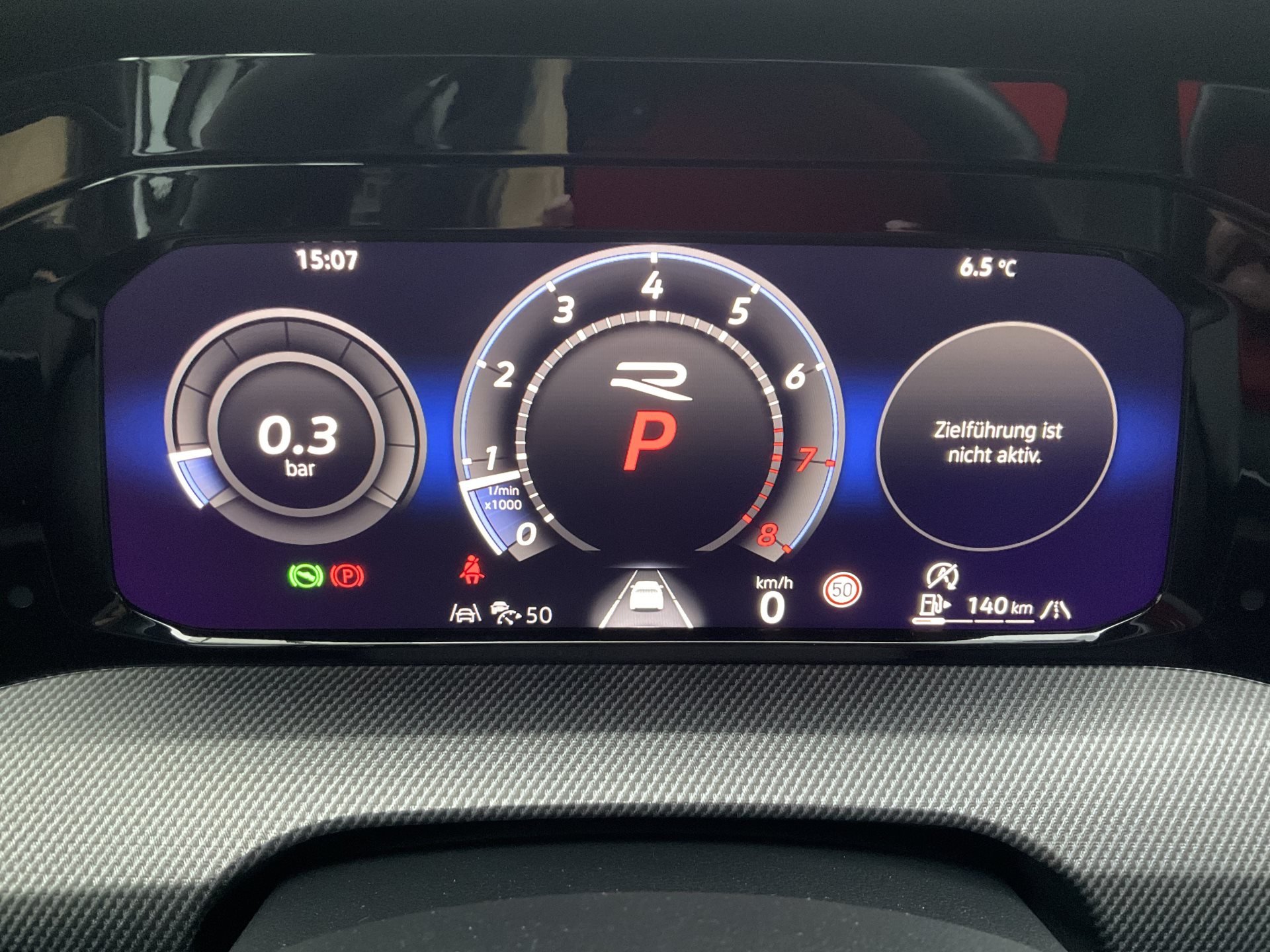 VW Golf R 2.0 TSI 333 PS 4Motion R Black Edition *** AKRAPOVIC ABGAS ***-image-11