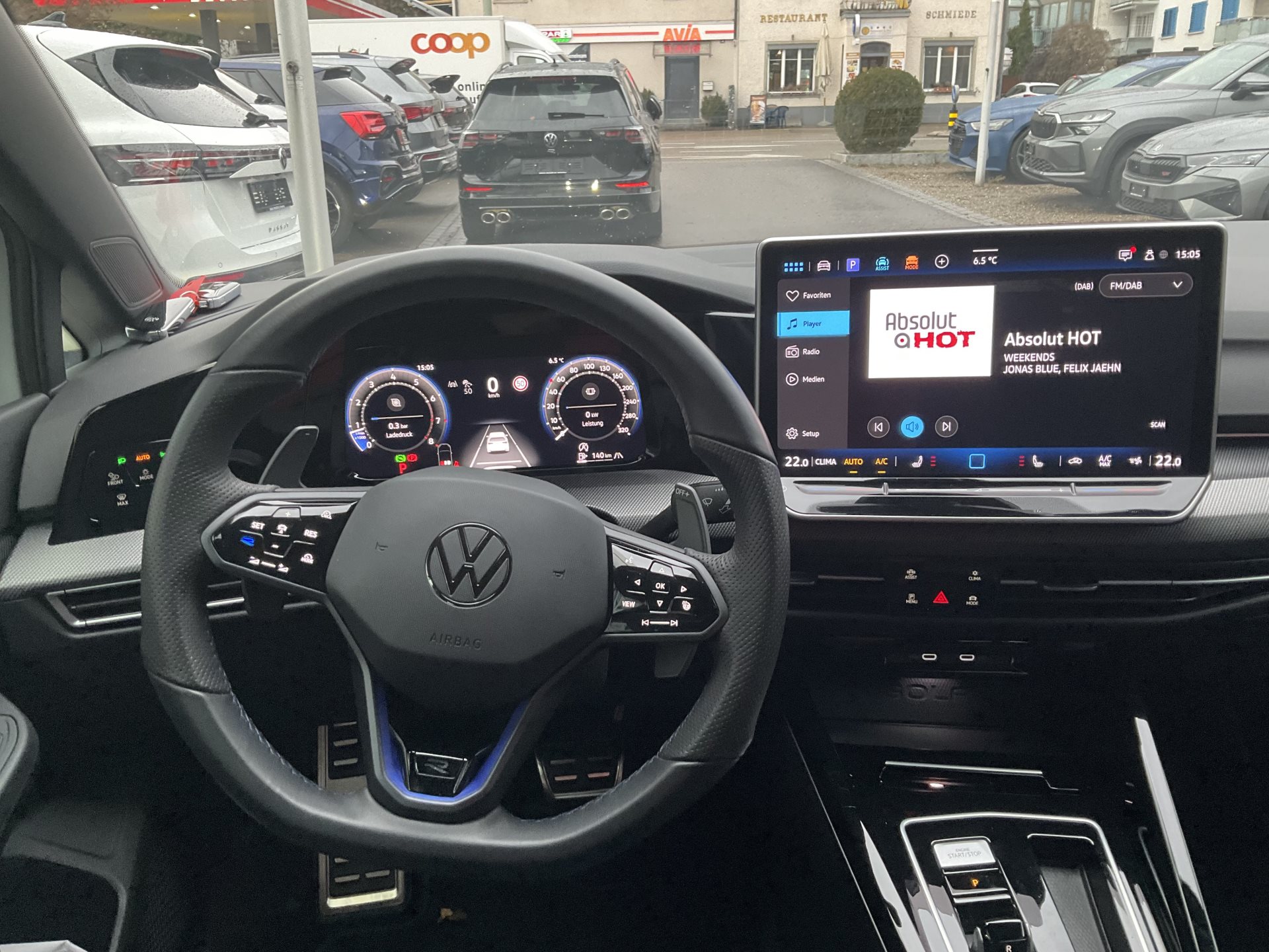 VW Golf R 2.0 TSI 333 PS 4Motion R Black Edition *** AKRAPOVIC ABGAS ***-image-10