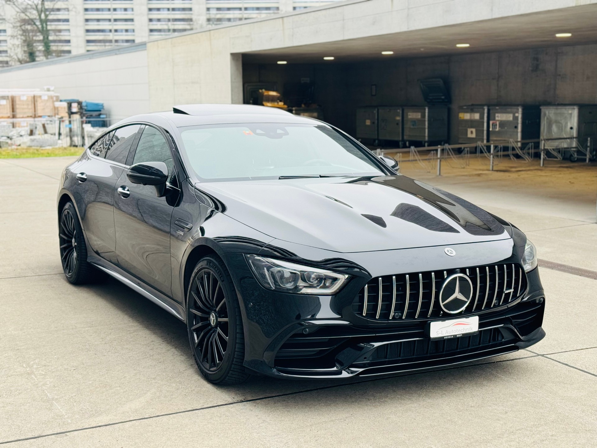 MERCEDES-BENZ AMG GT 4 43 4Matic+ Speedshift TCT-showroom-element-2