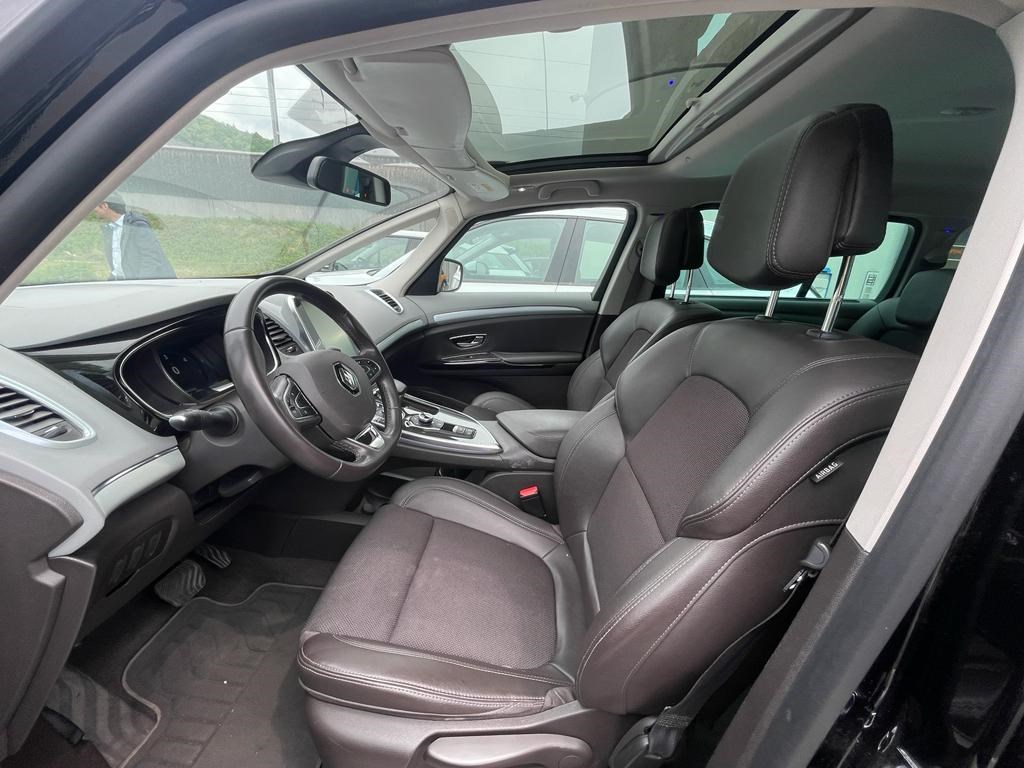 RENAULT Espace 1.6 dCi Intens EDC-image-9