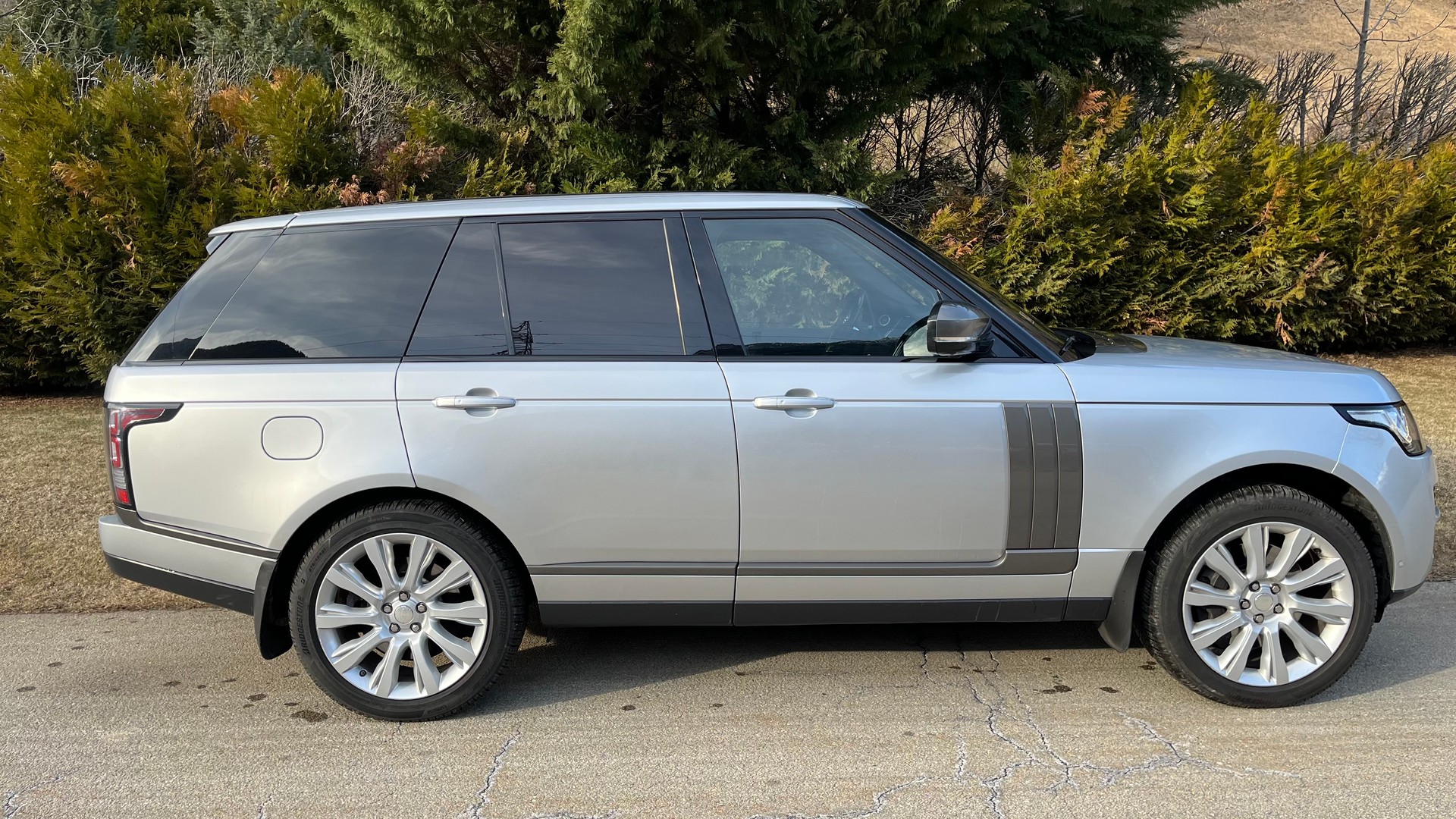 LAND ROVER Range Rover 4.4 SDV8 Autobiography Automatic-image-4