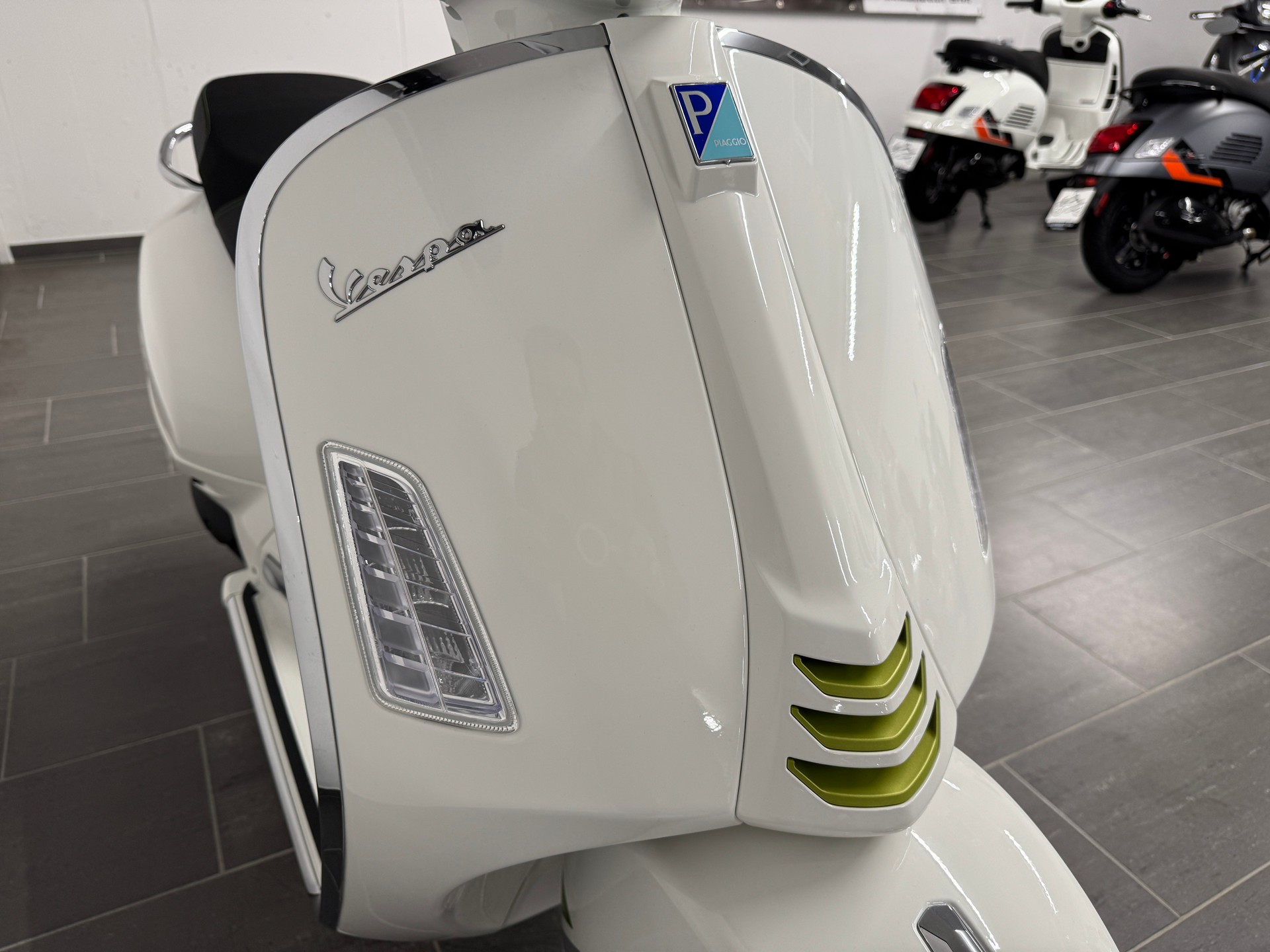 PIAGGIO GTS 310 Super Tech E5+-image-5