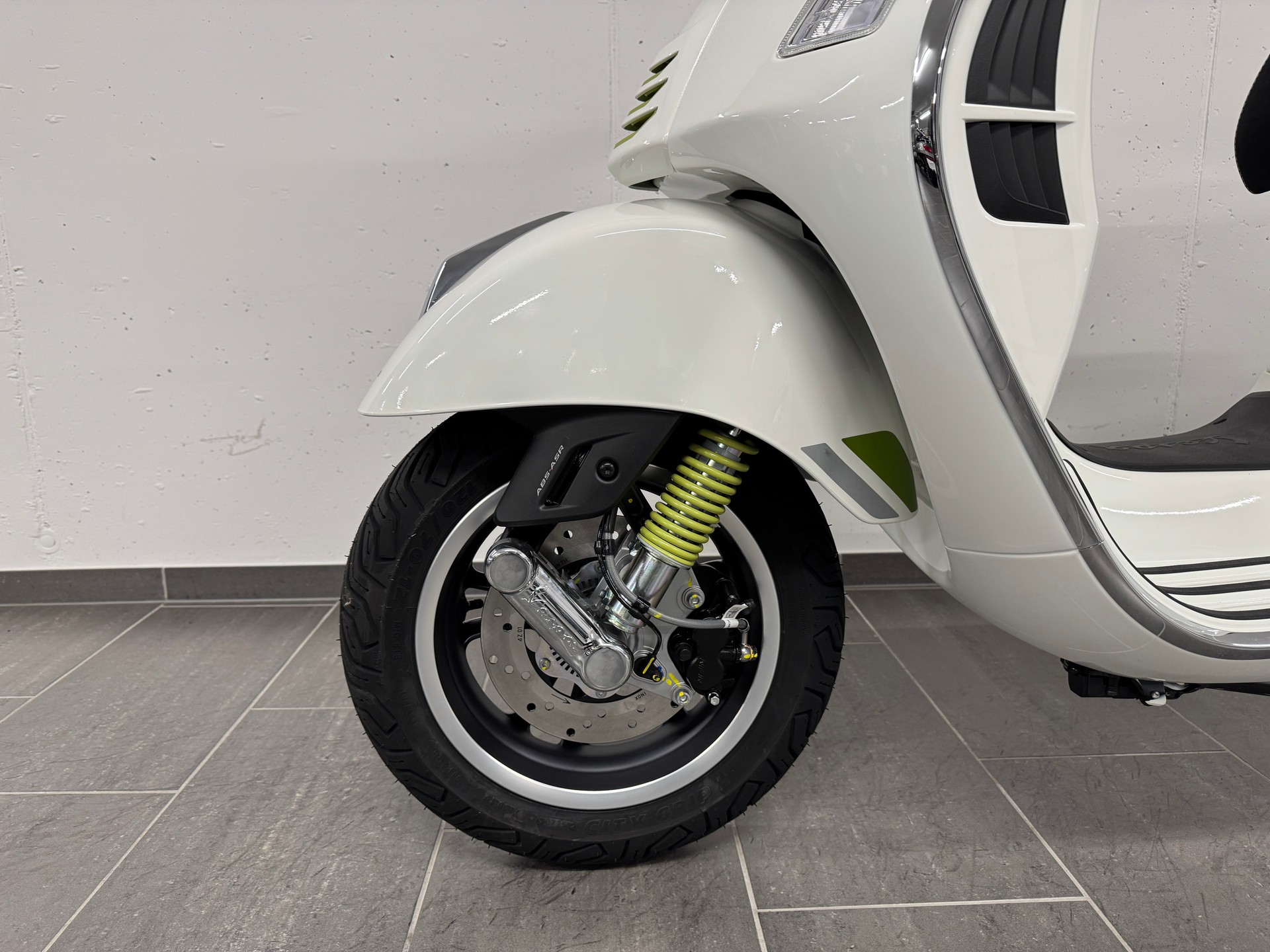 PIAGGIO GTS 310 Super Tech E5+-image-1