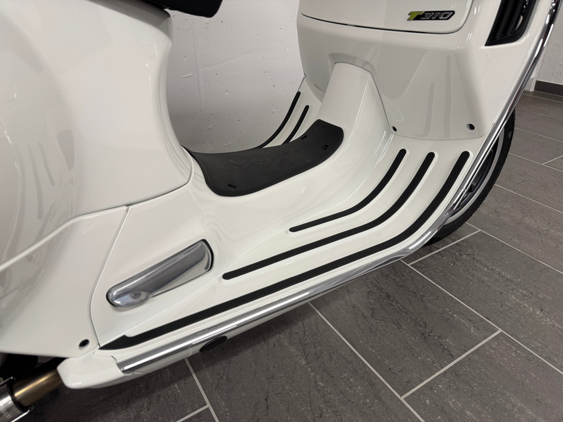 PIAGGIO GTS 310 Super Tech E5+-image-15
