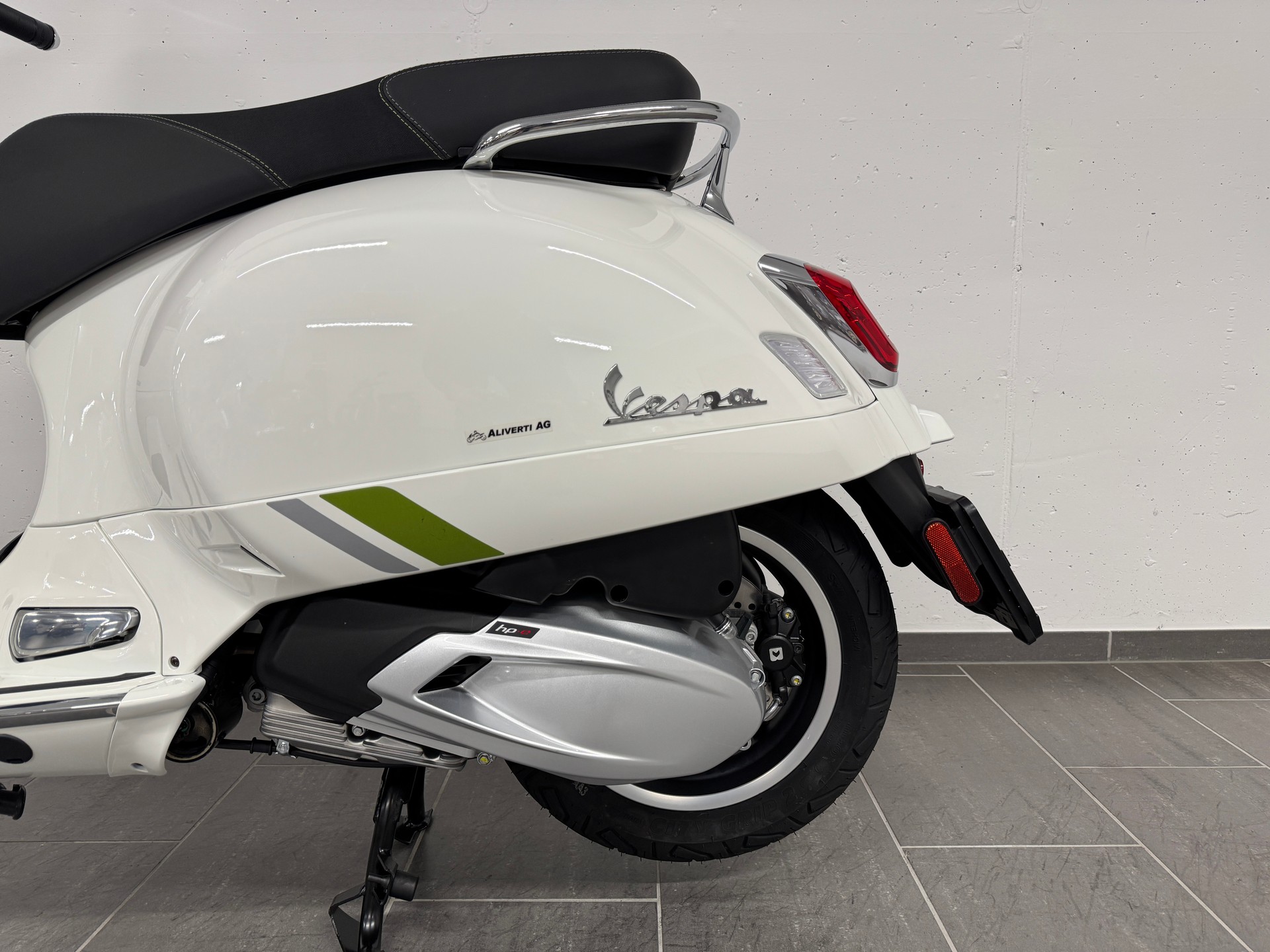 PIAGGIO GTS 310 Super Tech E5+-image-2