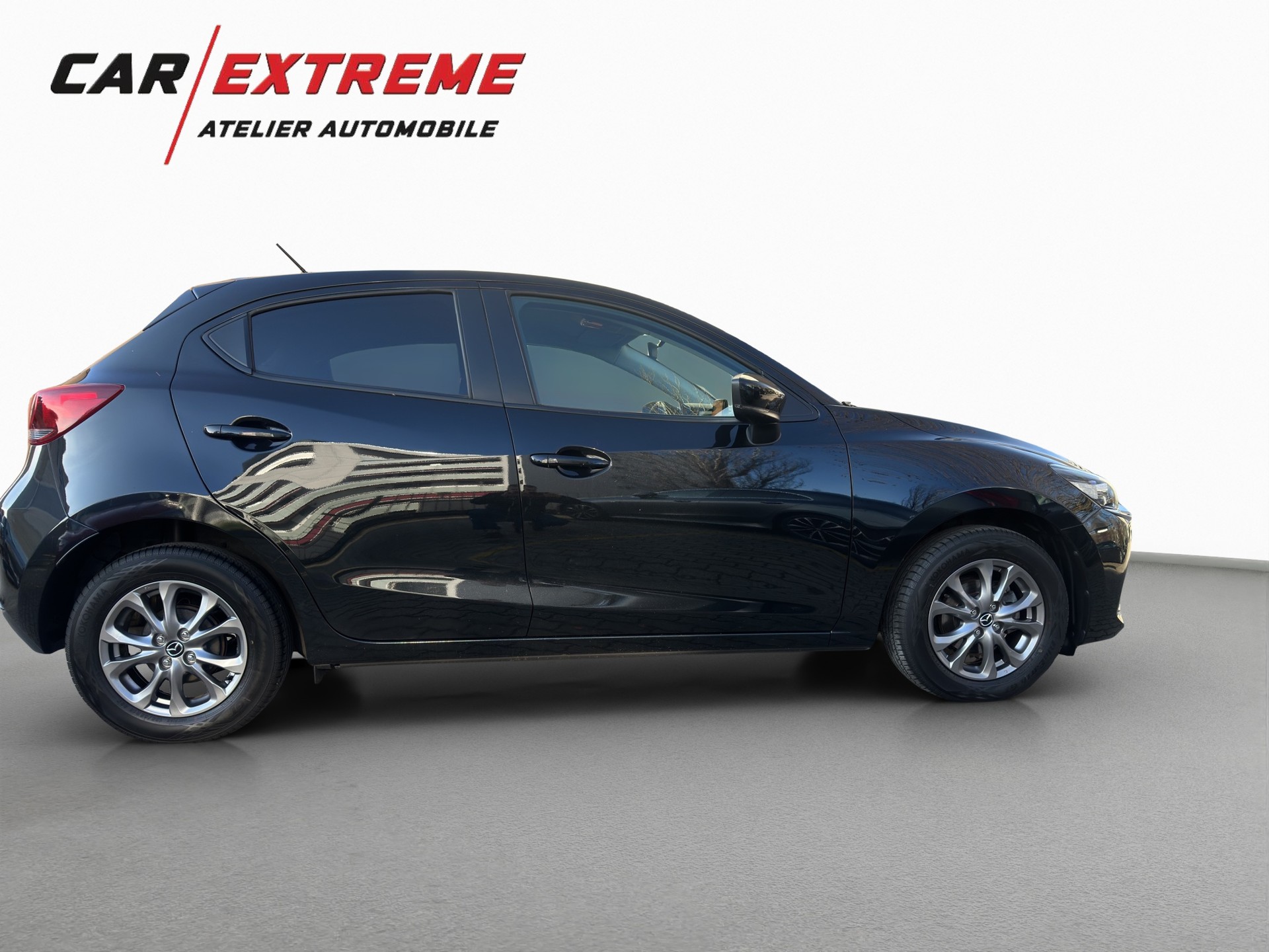 MAZDA 2 SKYACTIV-G 90 Mild Hybrid Ambition-showroom-element-2