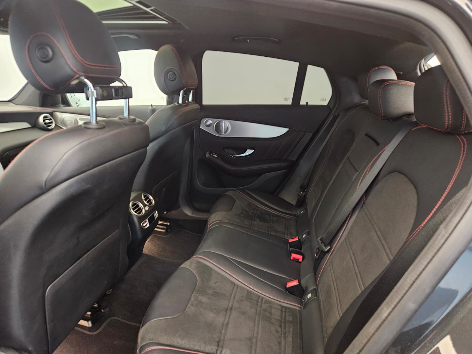 MERCEDES-BENZ GLC Coupé 43 AMG 4Matic 9G-Tronic-image-13
