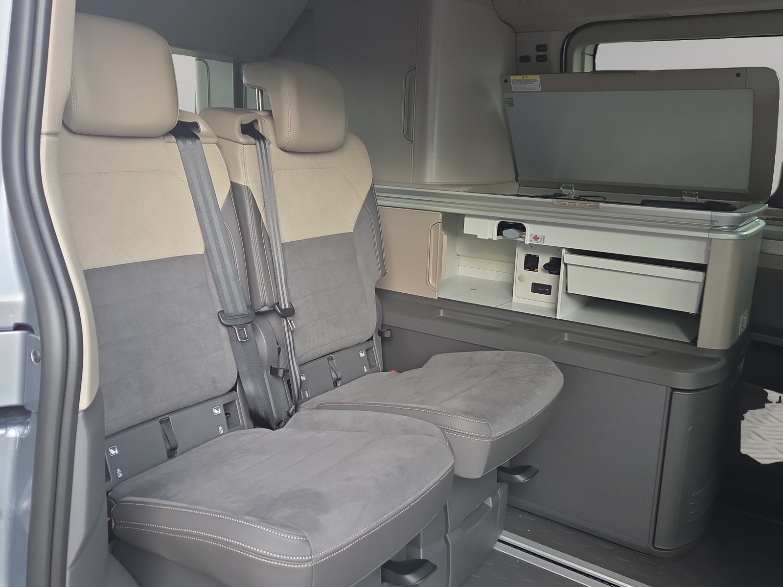 VW California Ocean Liberty 2.0 TDI-image-8