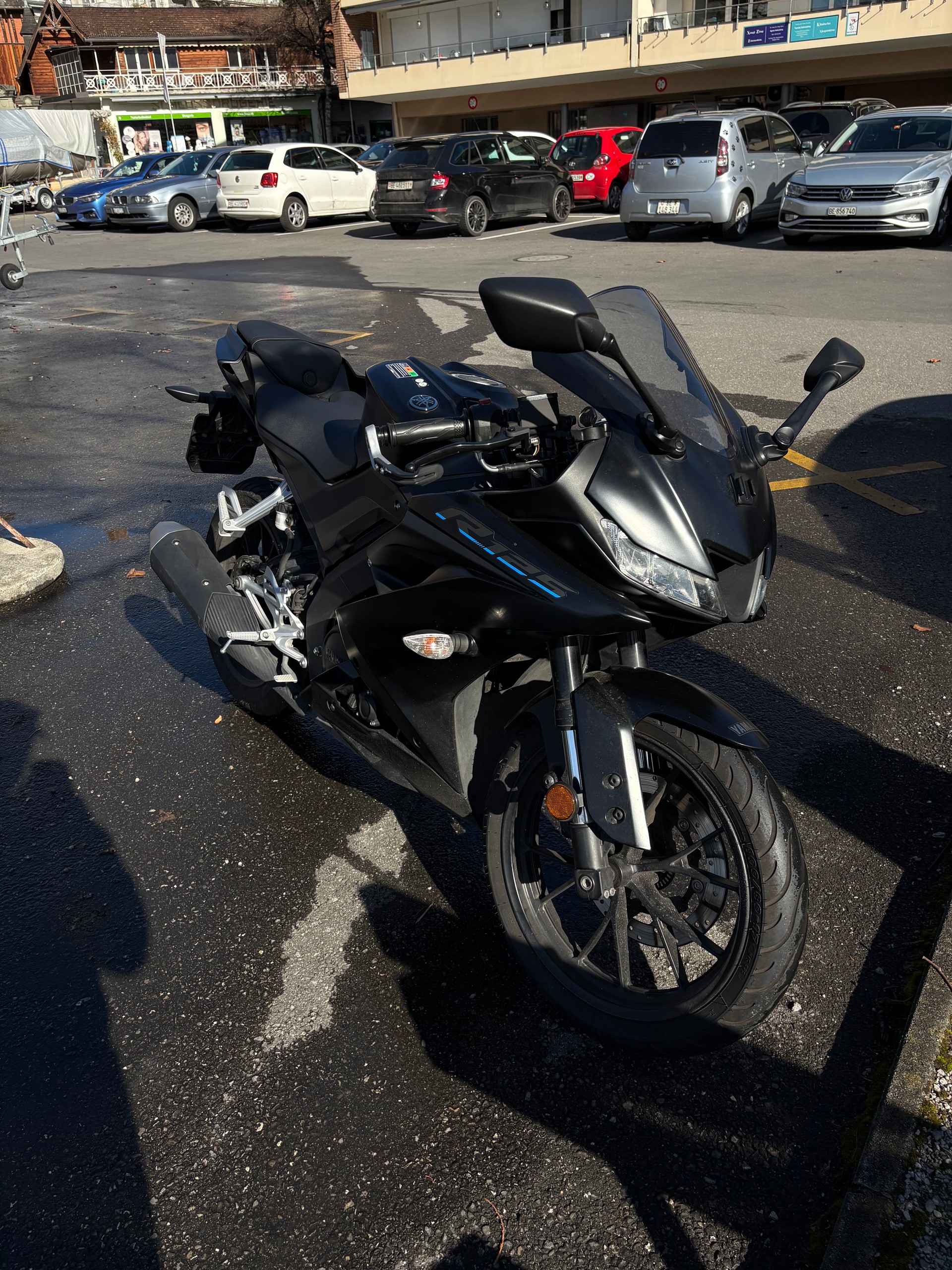 YAMAHA R 125-image-2