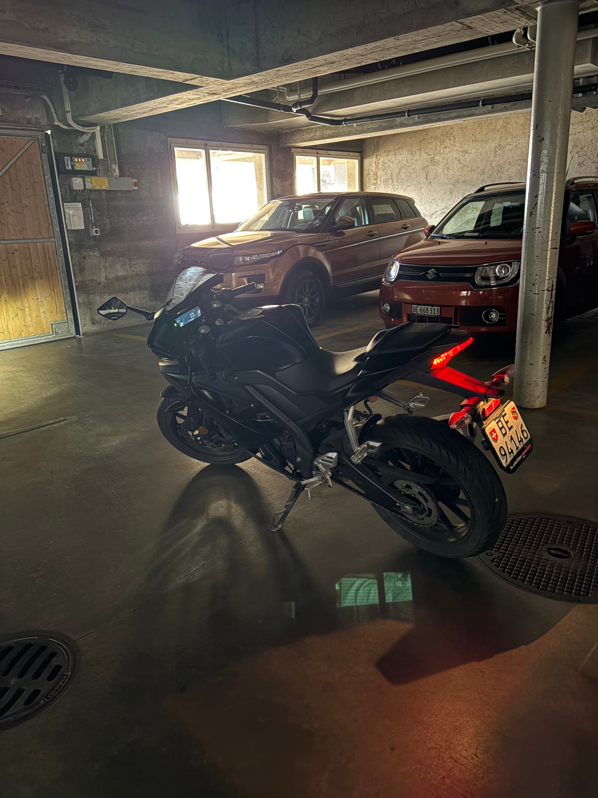 YAMAHA R 125-image-6