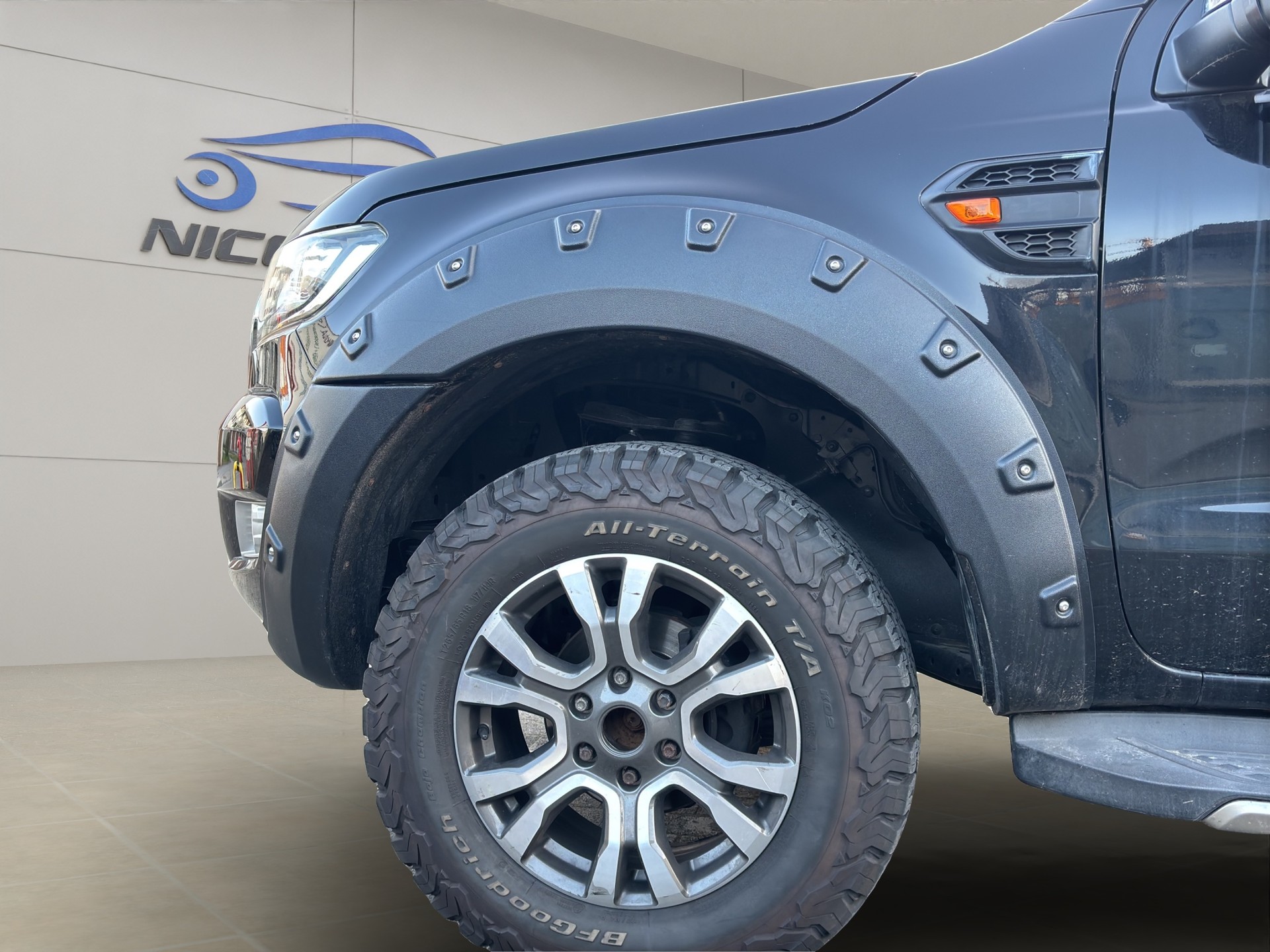 FORD Ranger XLT 2.2 TDCi 4x4-image-15