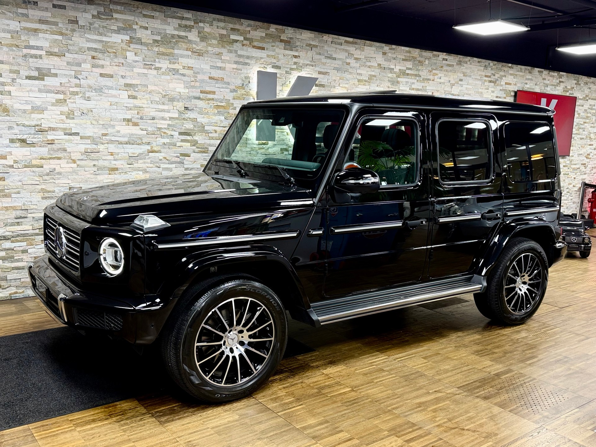MERCEDES-BENZ G 350 d AMG Line 9G-Tronic