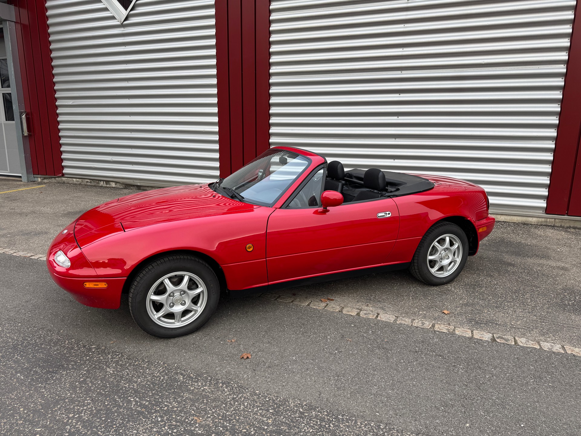 MAZDA MX-5 1.8i-16