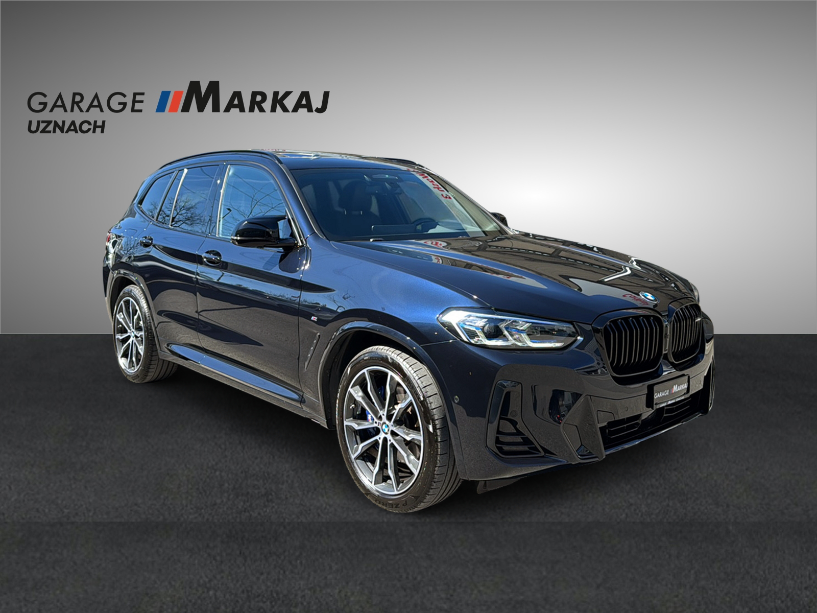 BMW X3 M40i-showroom-element-2