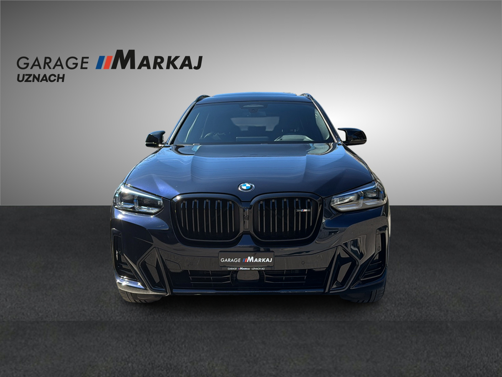 BMW X3 M40i-showroom-element-1
