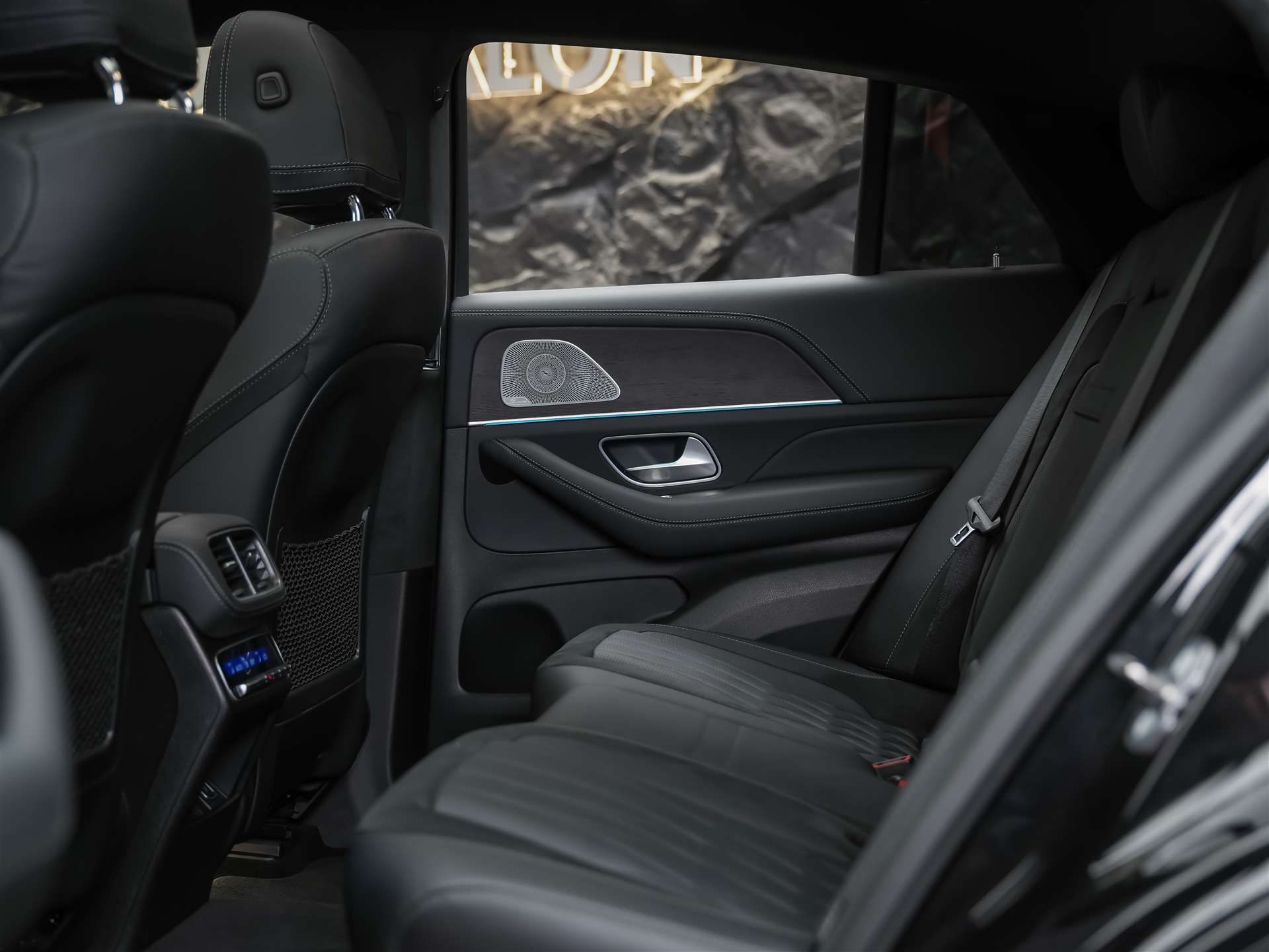 MERCEDES-BENZ GLE Coupé 63 S AMG 4Matic+ Speedshift *Massage*Sitzlüftung*Panorama*-image-13