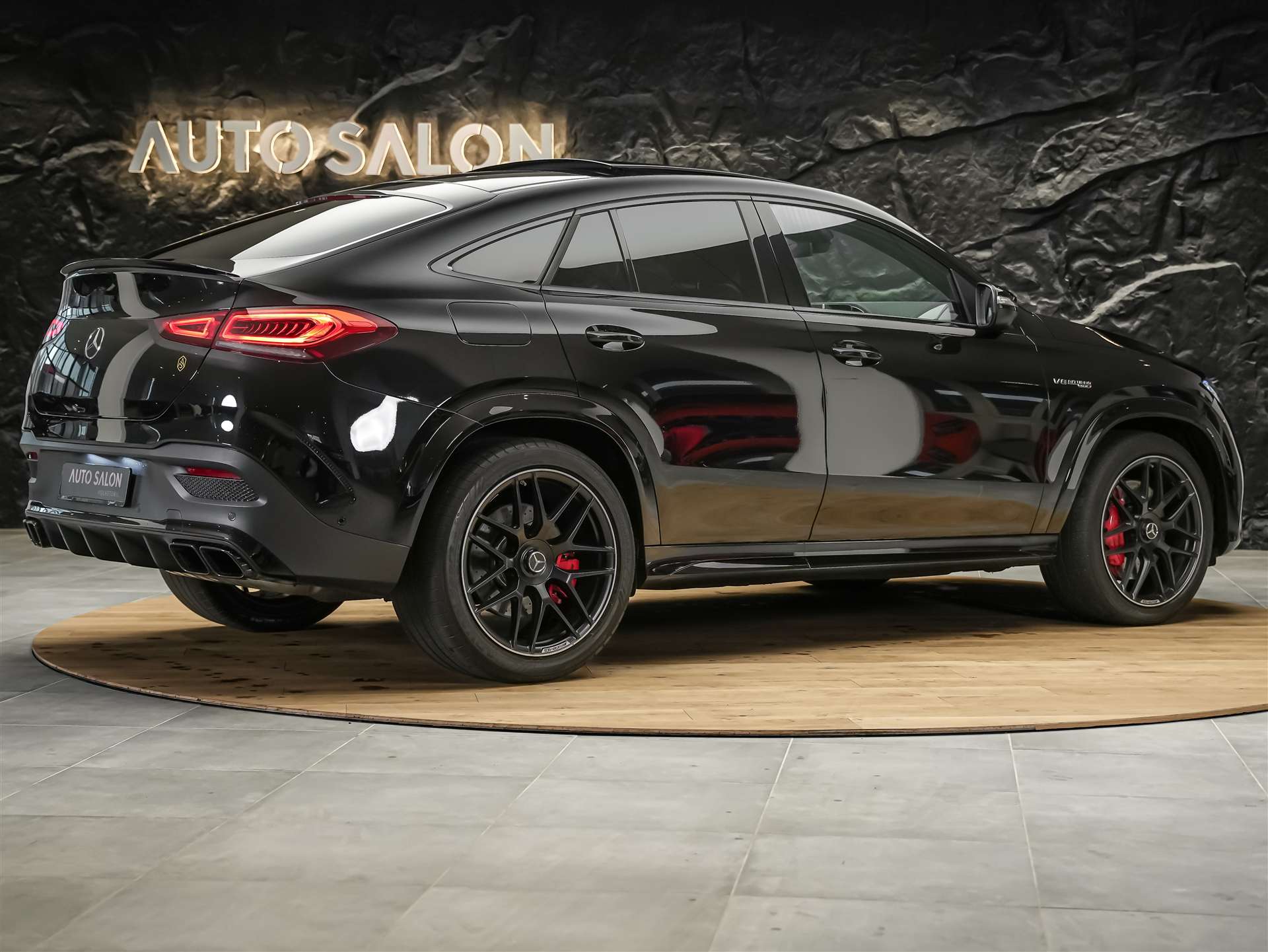 MERCEDES-BENZ GLE Coupé 63 S AMG 4Matic+ Speedshift *Massage*Sitzlüftung*Panorama*-image-5