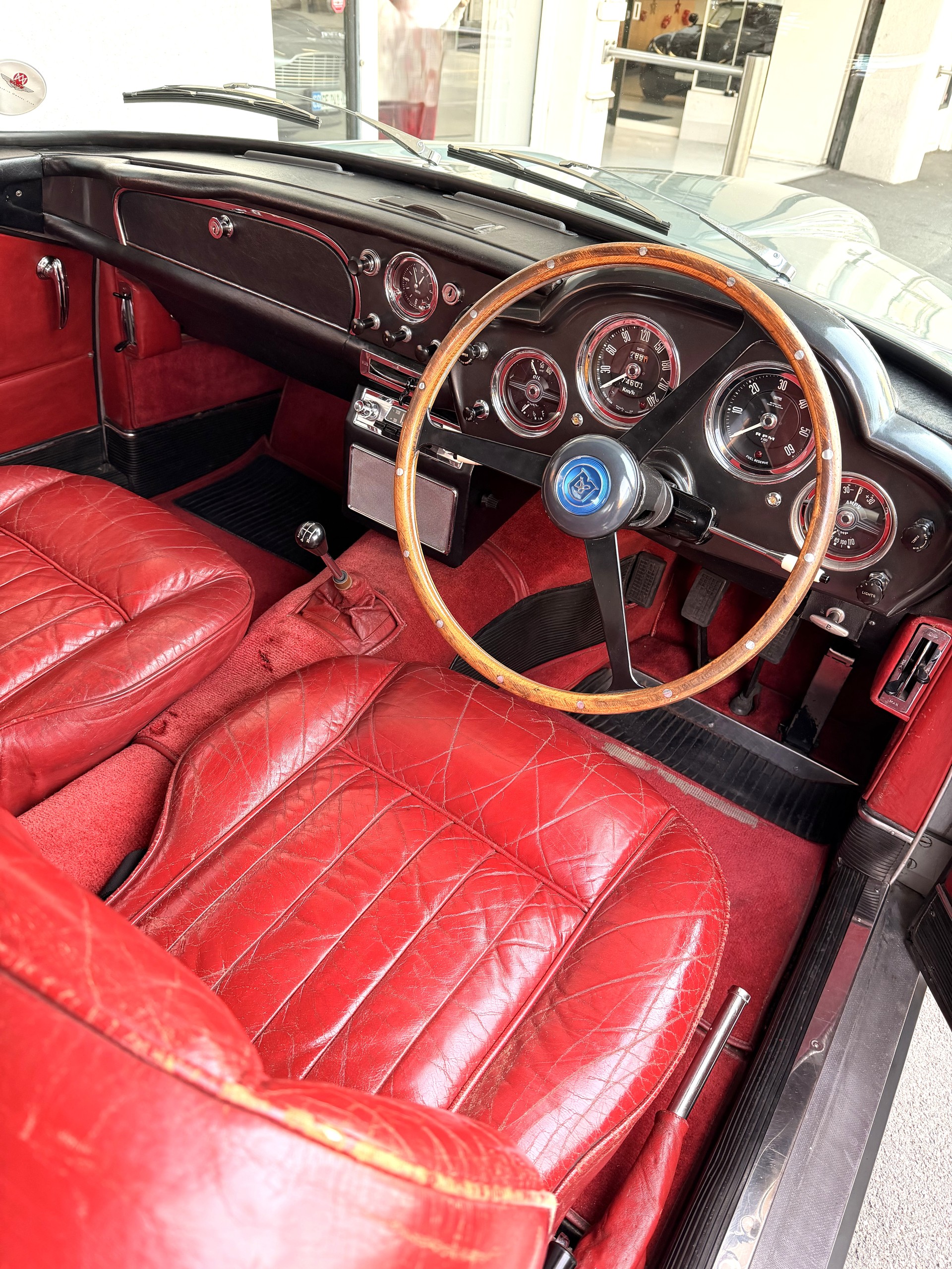 ASTON MARTIN Aston Martin DB4 Serie II-image-6