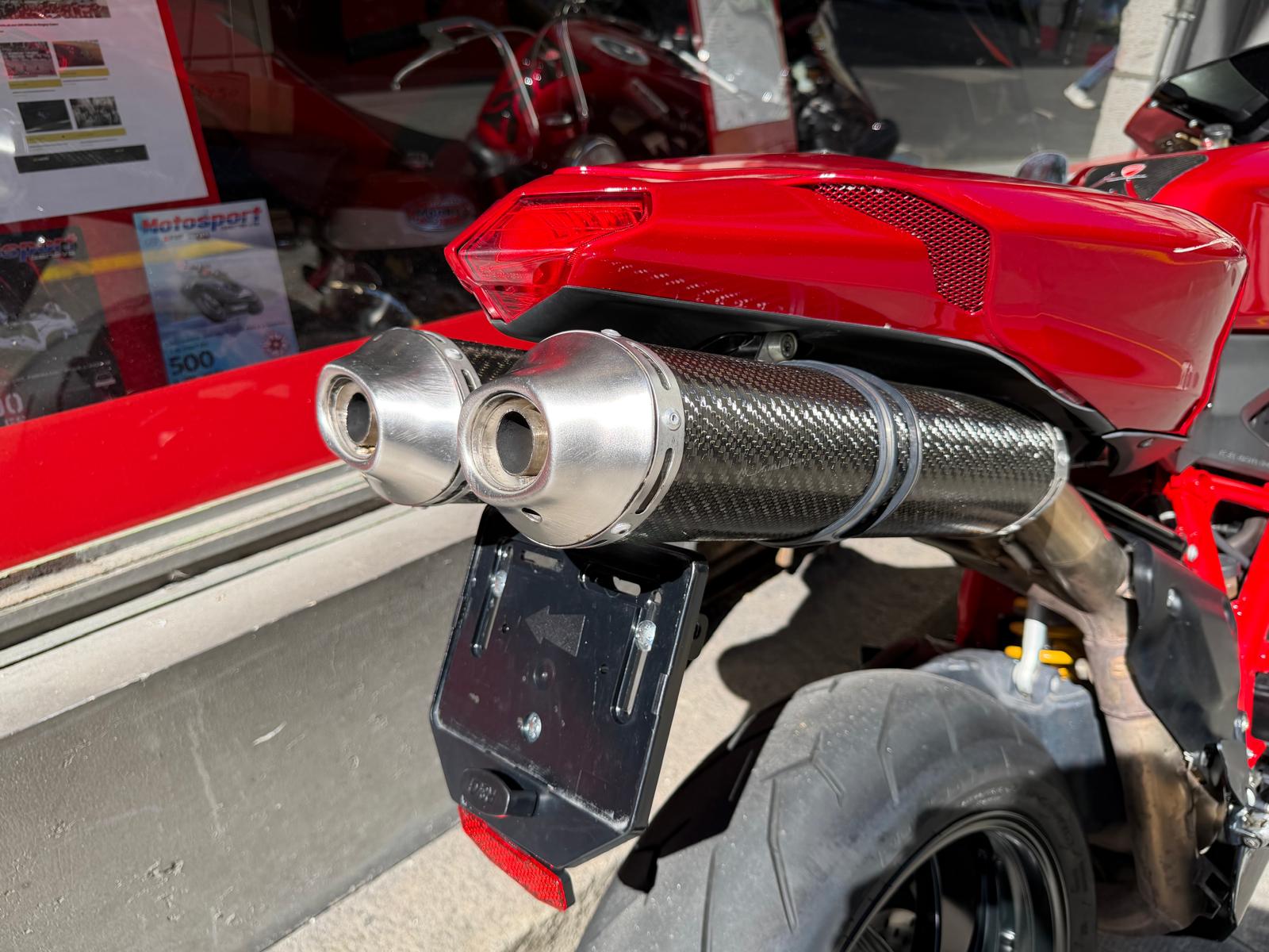 DUCATI 848 Superbike-image-4