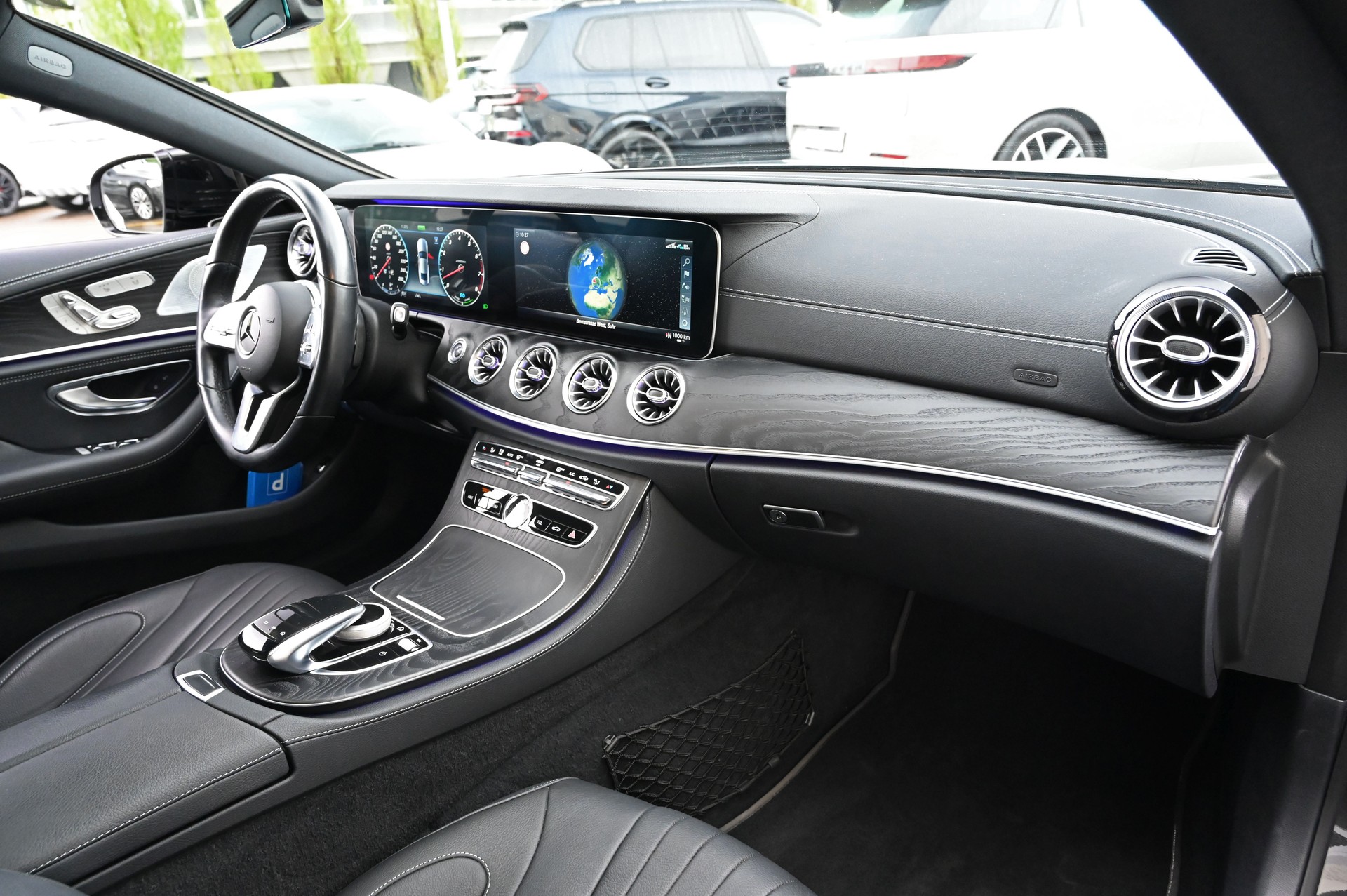 MERCEDES-BENZ CLS 450 4Matic AMG Line 9G-Tronic-image-18