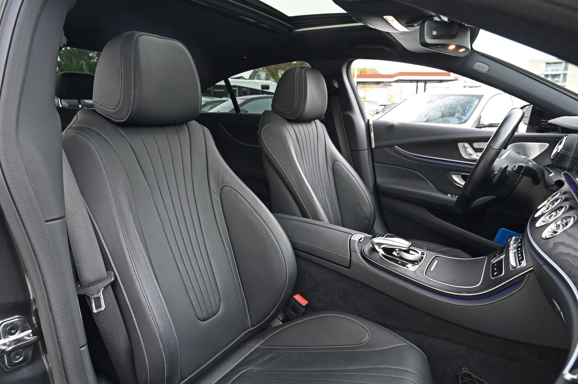 MERCEDES-BENZ CLS 450 4Matic AMG Line 9G-Tronic-image-20