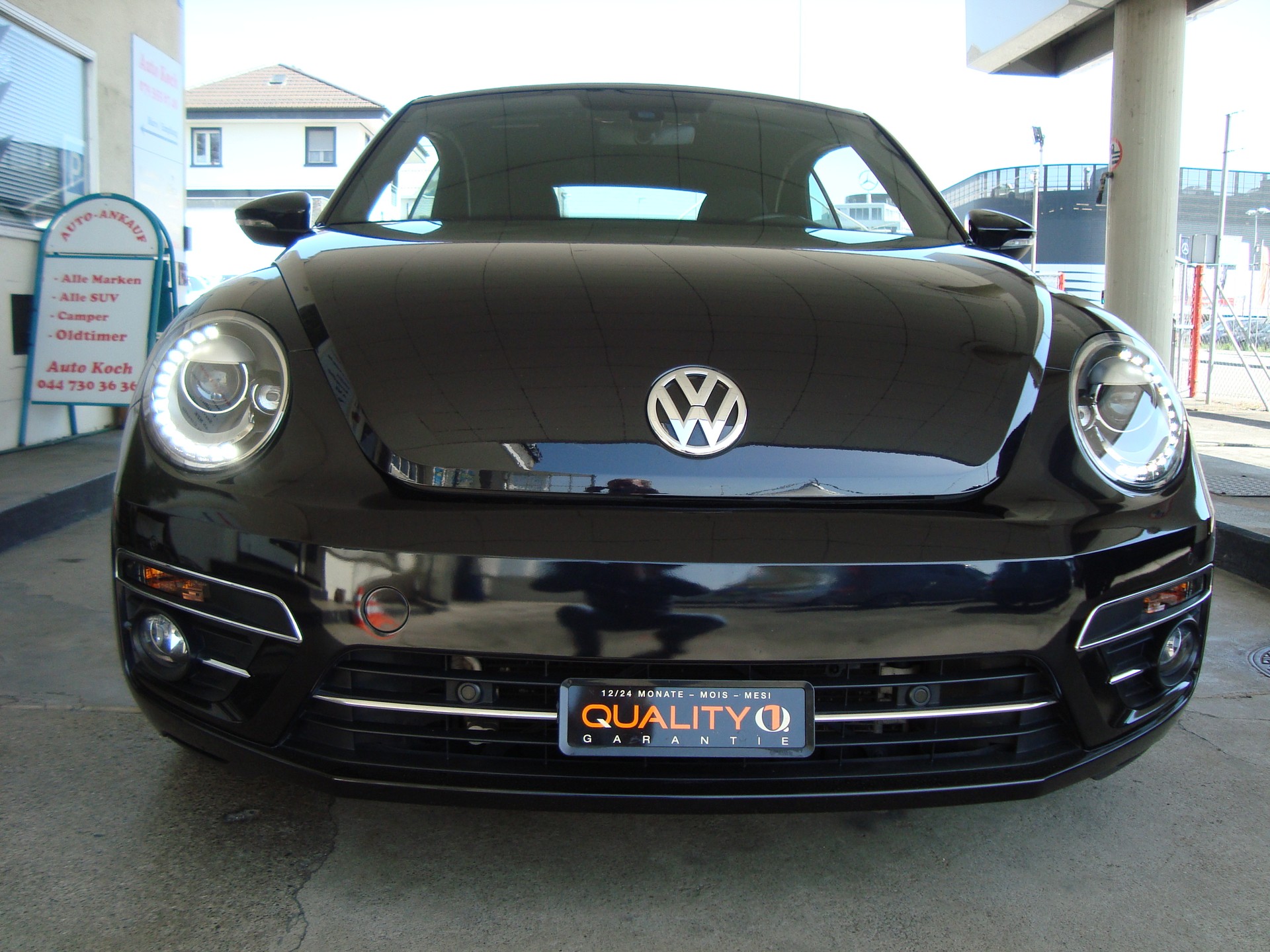 VW Beetle Cabriolet 1.4 TSI BMT Sound DSG-image-1
