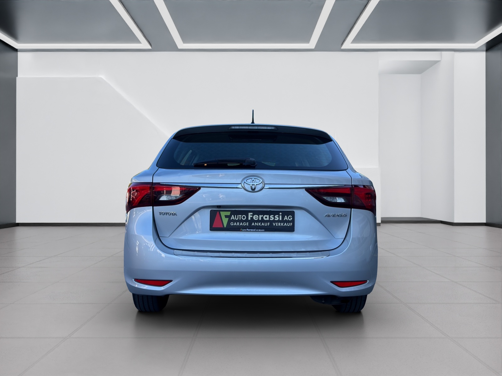 TOYOTA Avensis Touring Sports 2.0 Swiss Trend Mdr.S-image-4