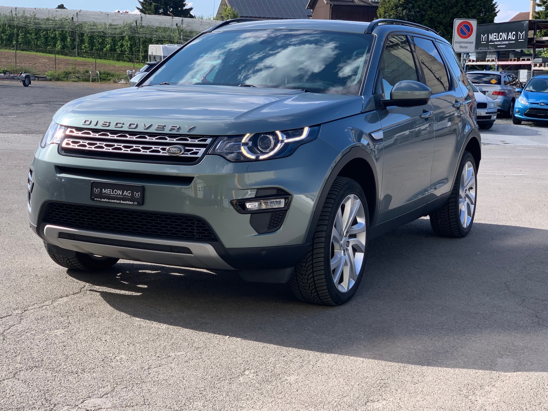 LAND ROVER Discovery Sport 2.0 TD4 SE AT9-image-2