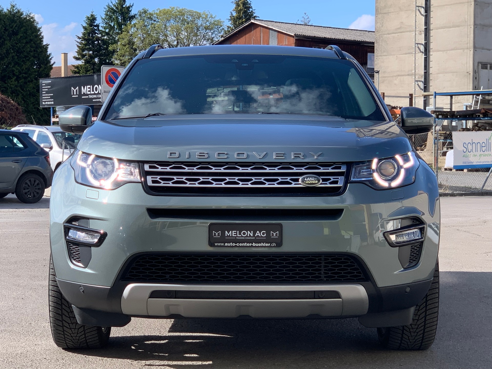 LAND ROVER Discovery Sport 2.0 TD4 SE AT9-image-3