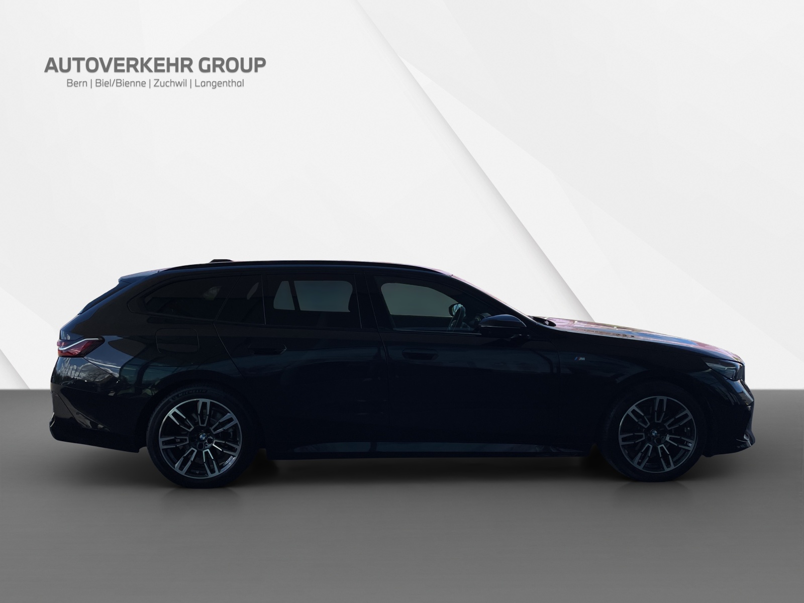 BMW 520d xDr 48V Tour M Sport-image-6