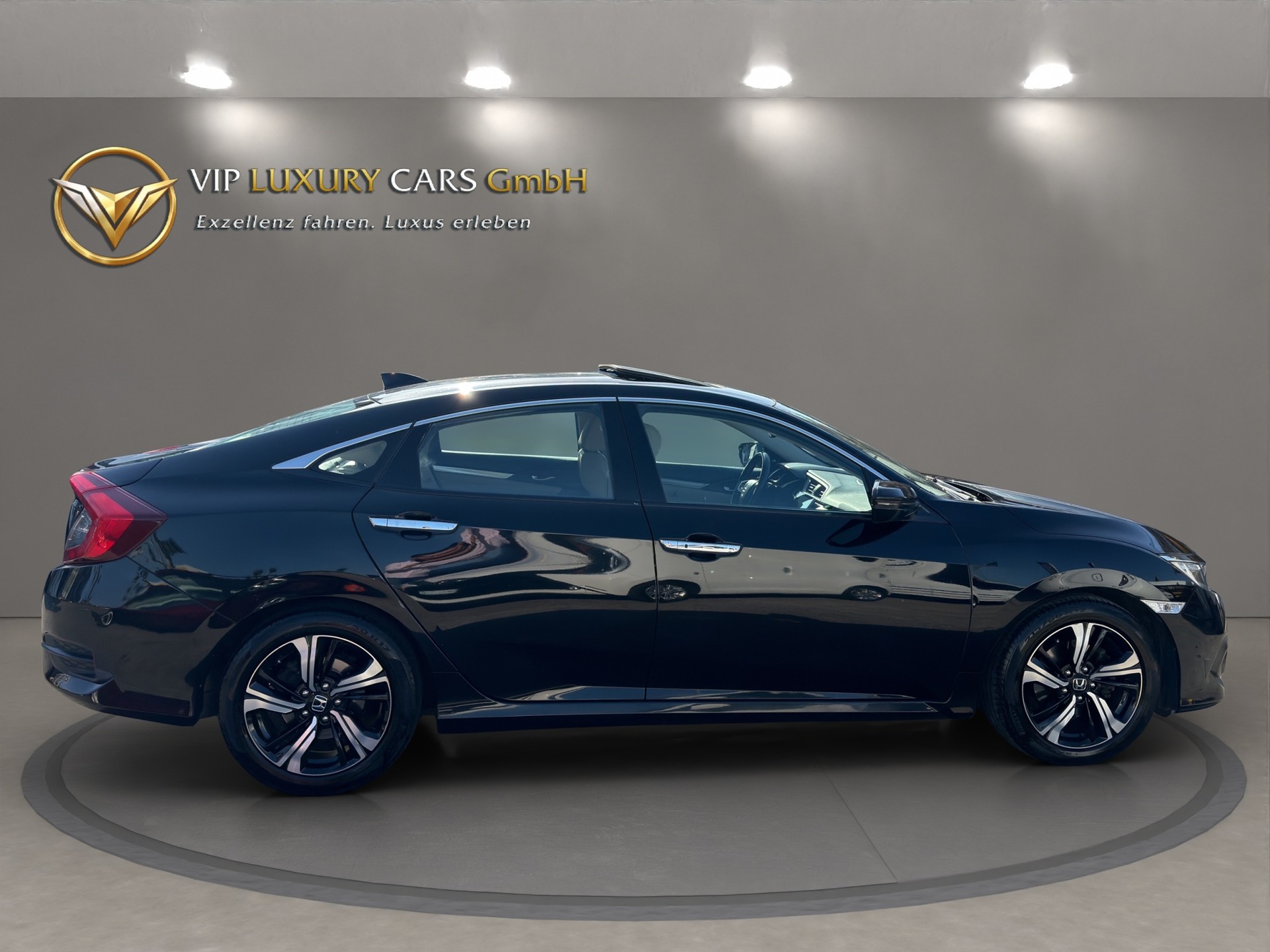 HONDA Civic Sedan 1.5 VTEC Executive Premium CVT-image-4